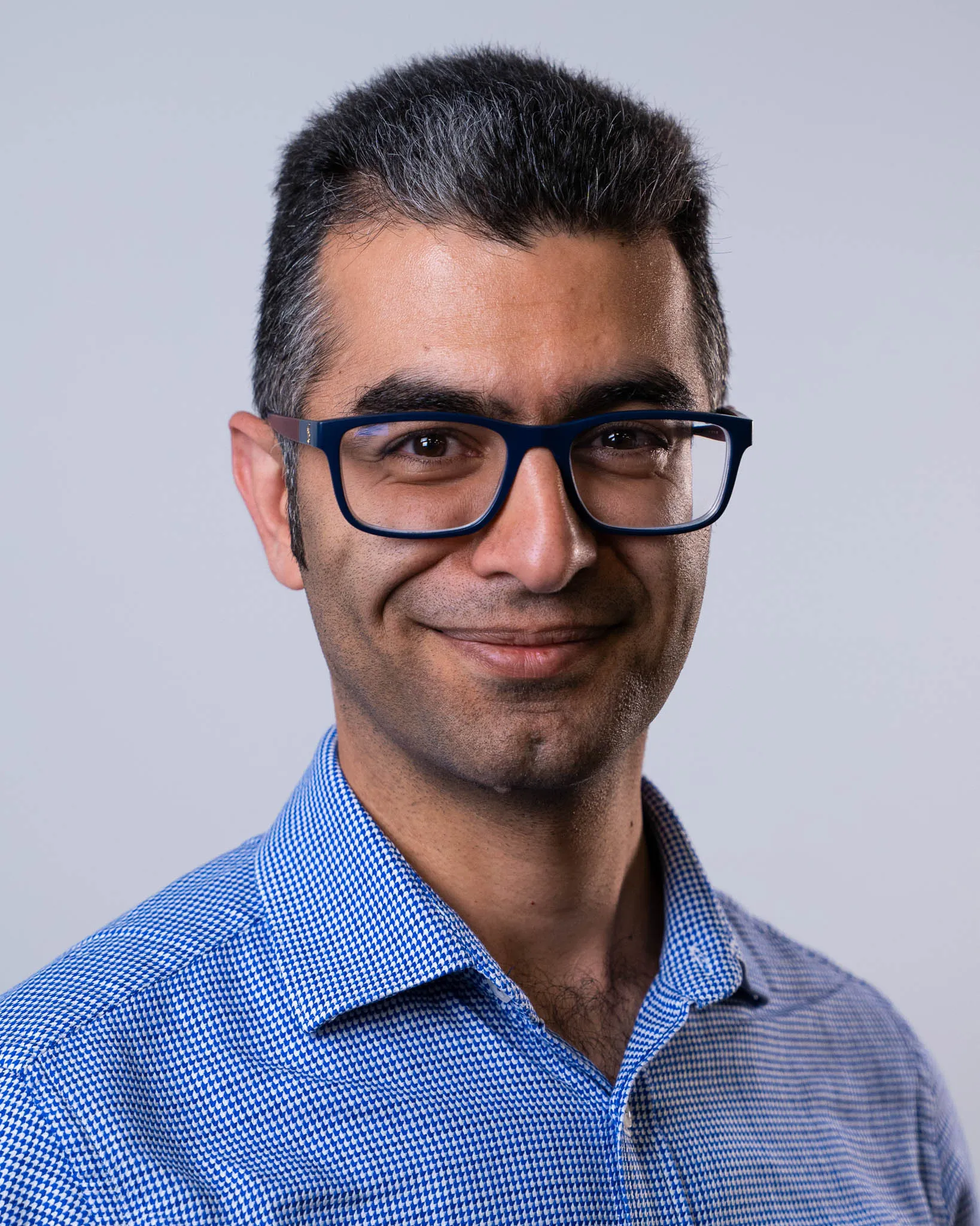 Headshot of Dr Javad Yaghoubi