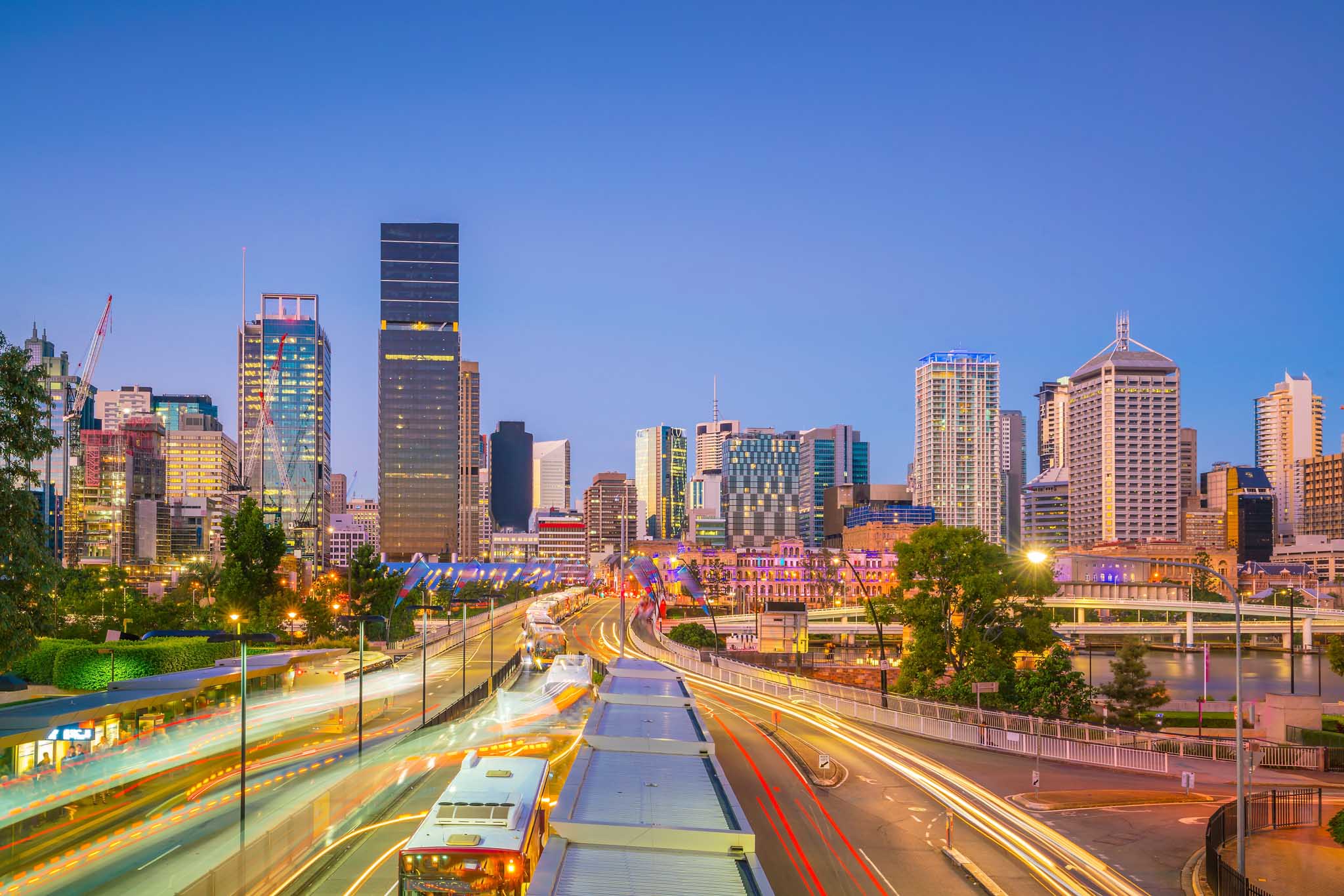 Highways running towards Brisbane skyline
