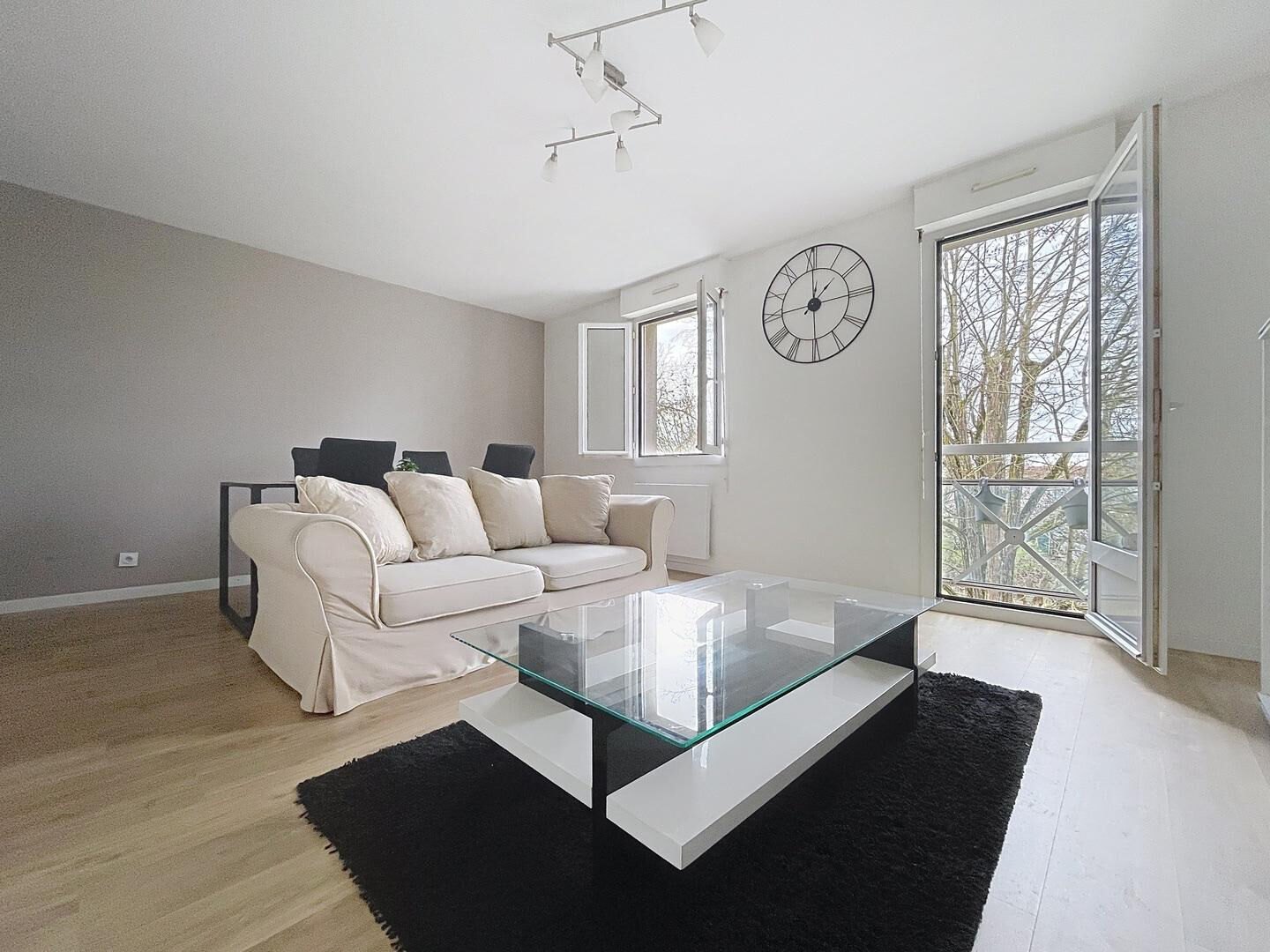 Image 1 de la galerie