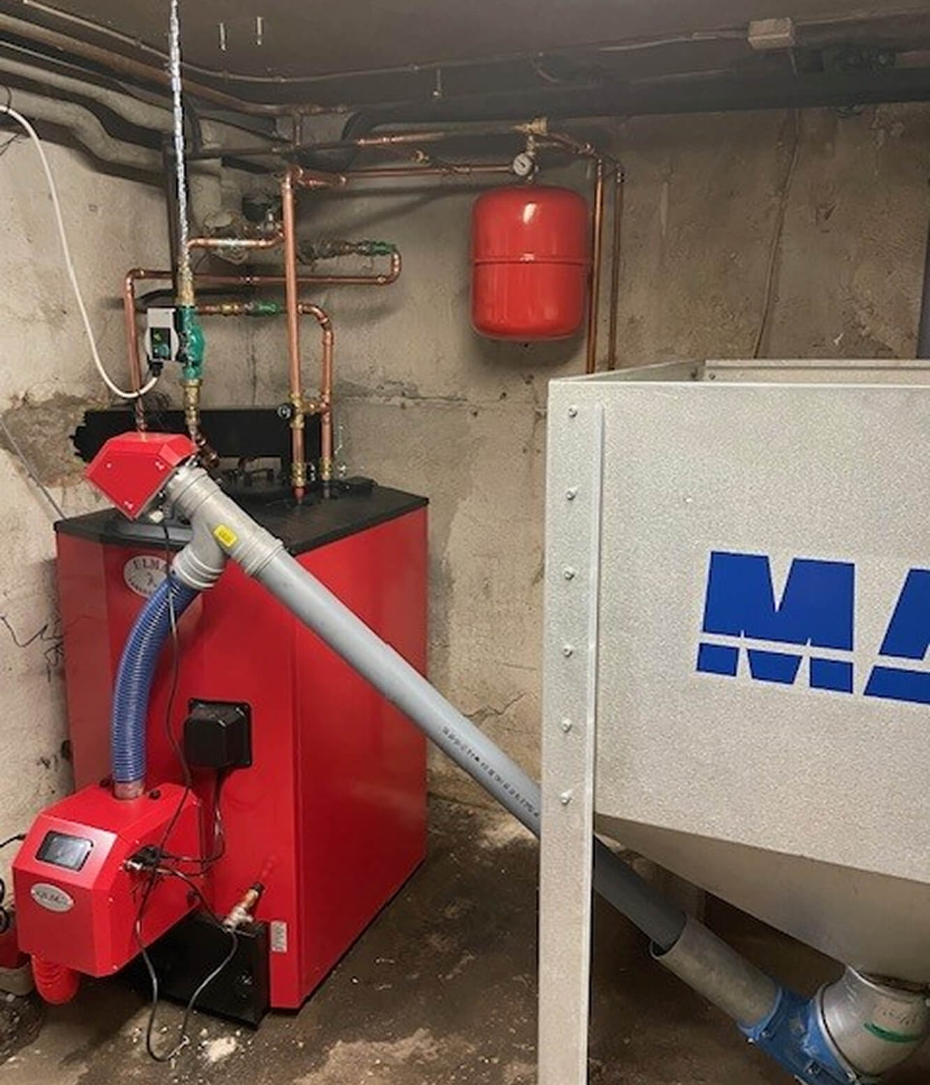 Installation av pelletspanna och flispanna