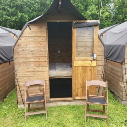 Hut