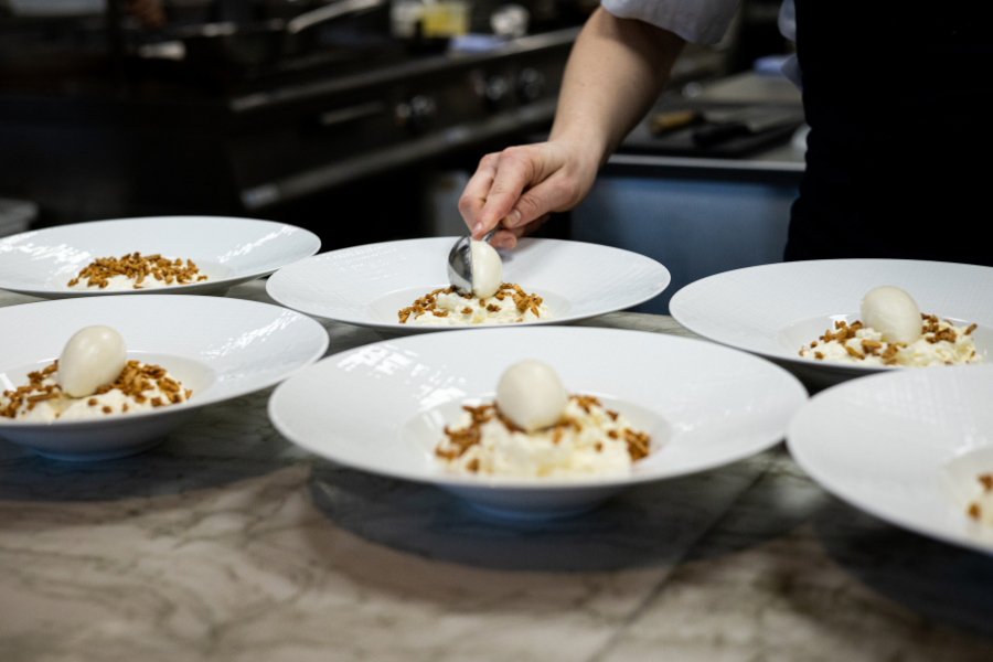Mortensaften 2025 på Restaurant MARK | Klassiske smage i moderne rammer i København