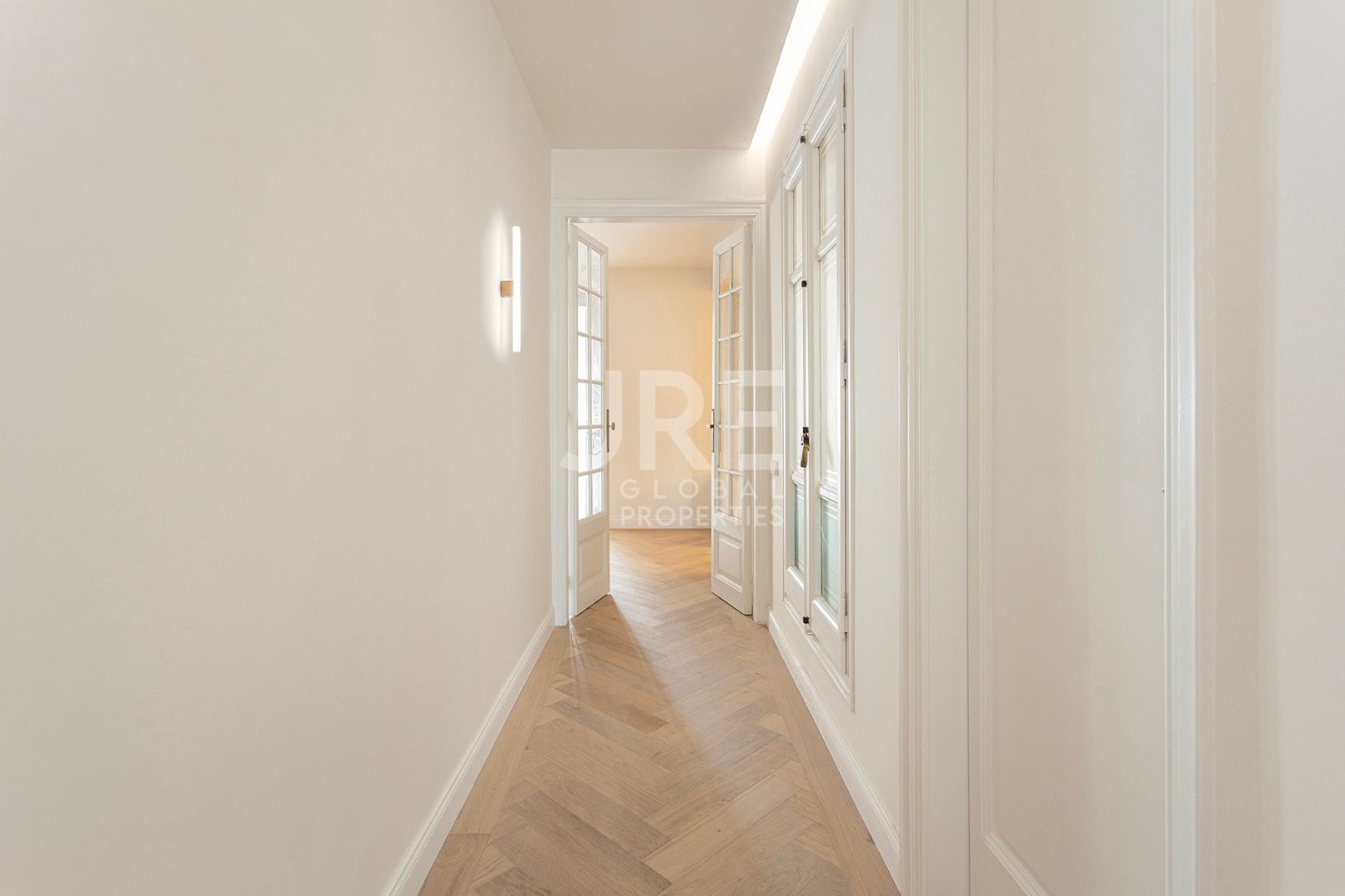 Exclusive High-Floor Luxury Apartment - Photo 23 | JRE Global Properties