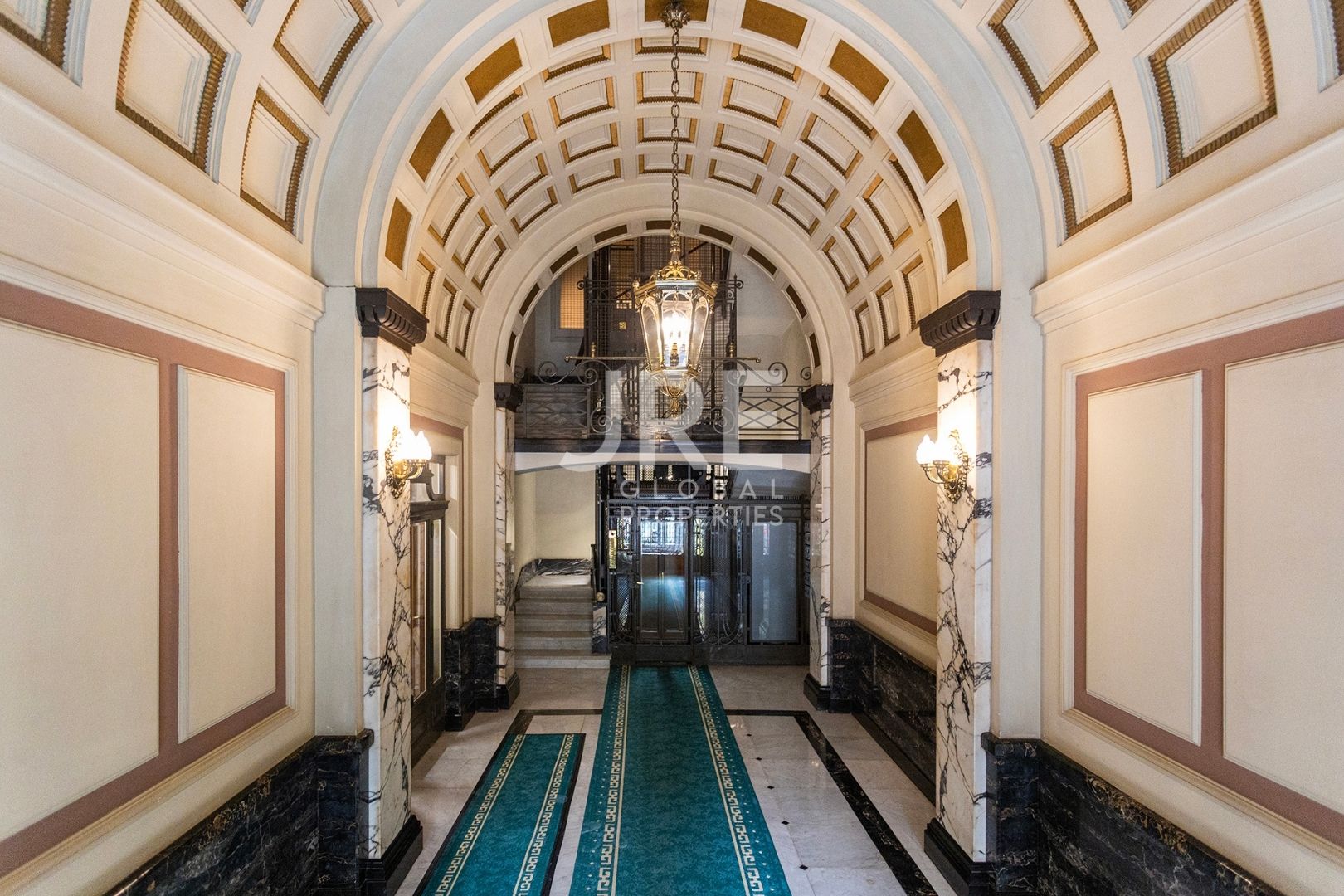 Exclusive High-Floor Luxury Apartment - Photo 3 | JRE Global Properties