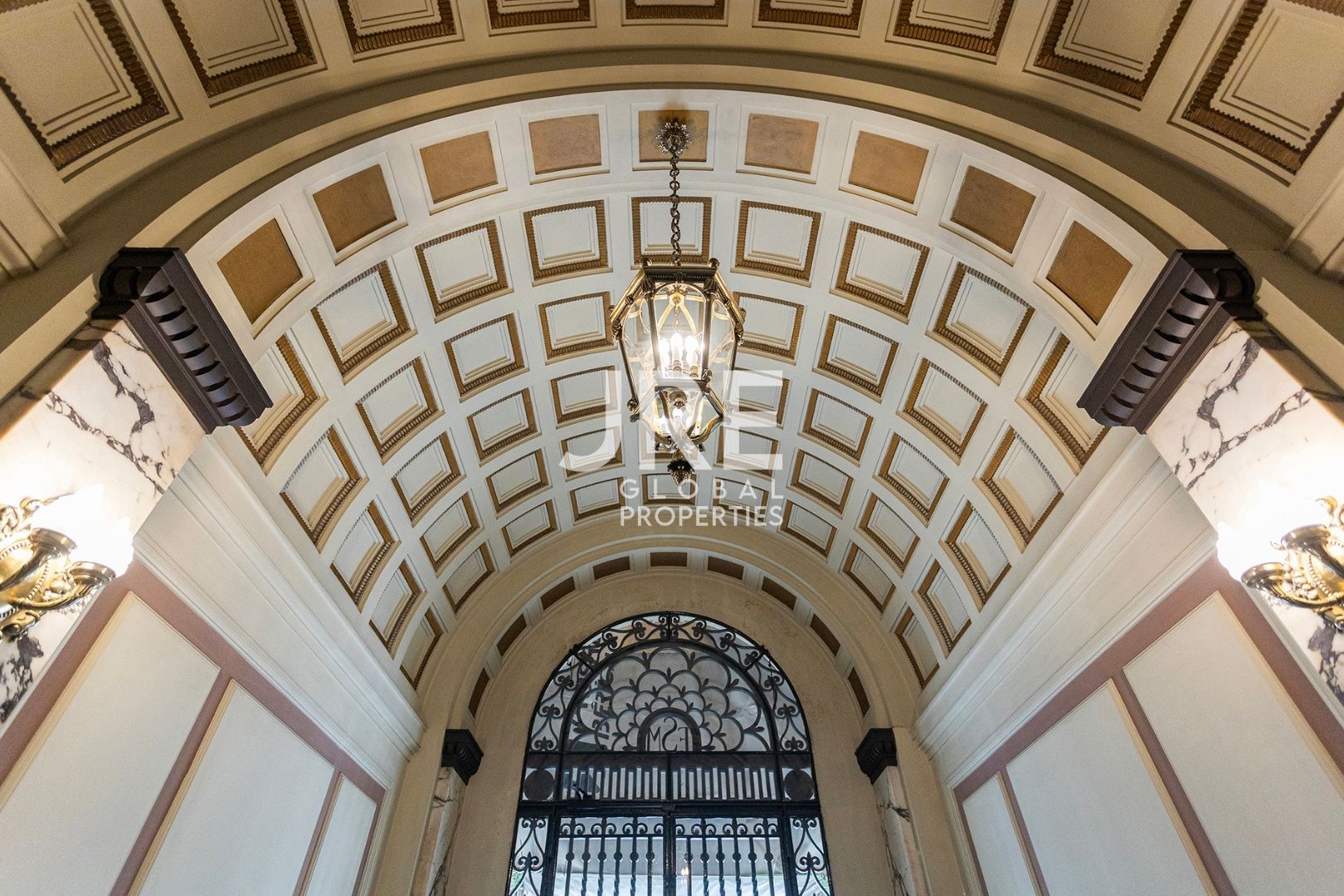 Exclusive High-Floor Luxury Apartment | JRE Global Properties