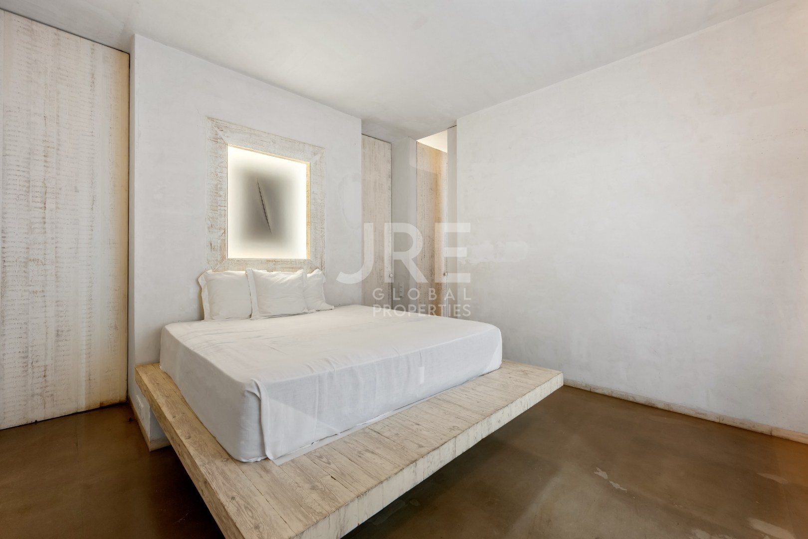 Private Terrace Mansion - Photo 17 | JRE Global Properties