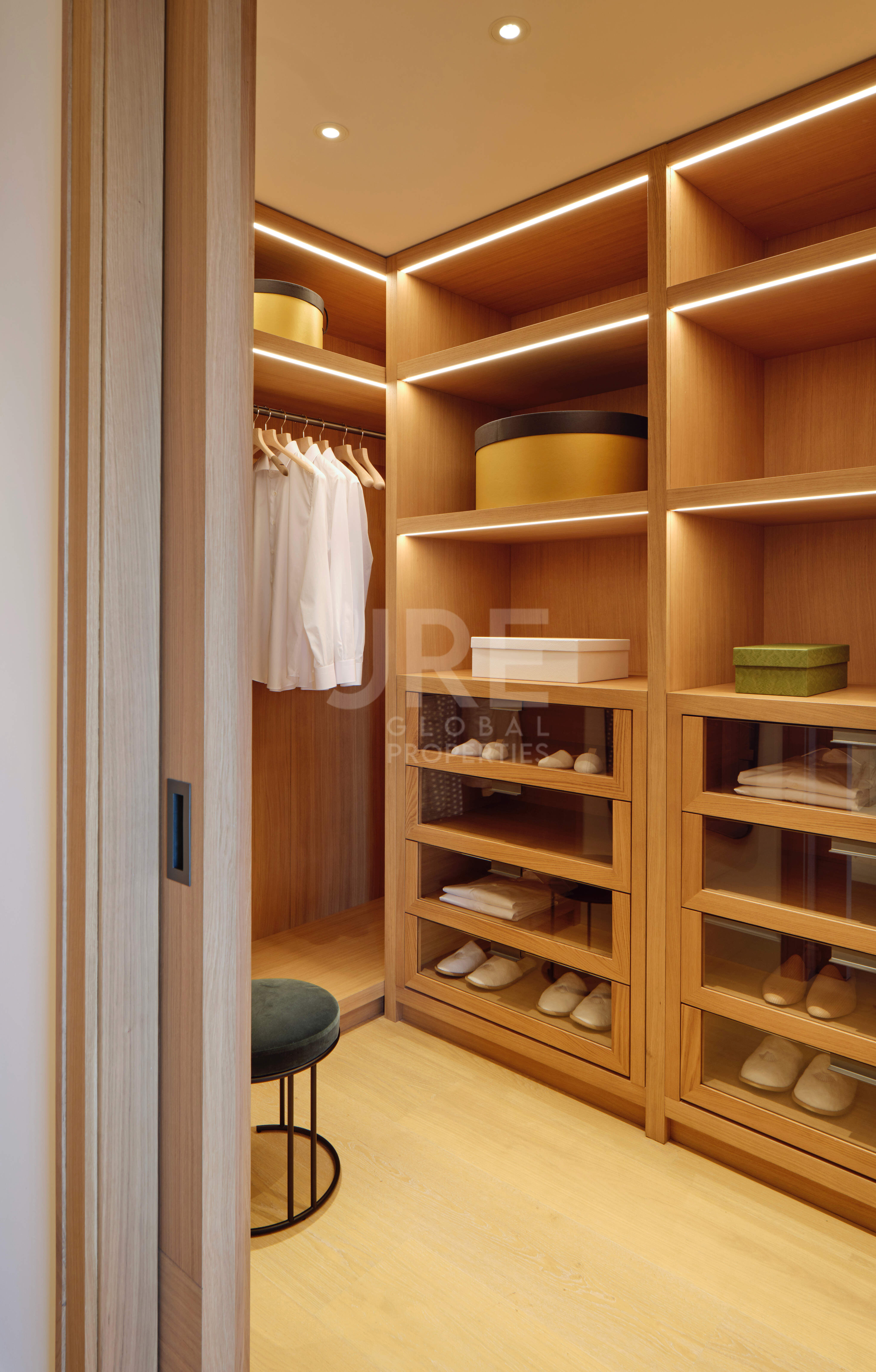 Mandarin Oriental Residences - Photo 5 | JRE Global Properties