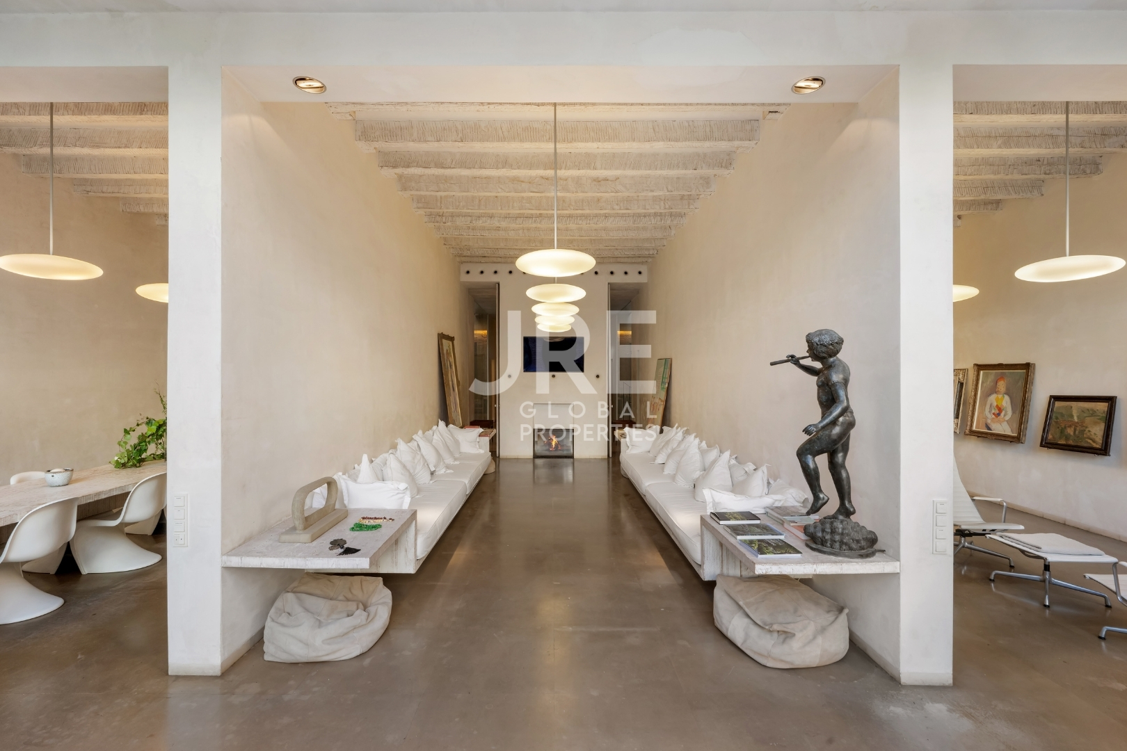 Private Terrace Mansion - Photo 4 | JRE Global Properties