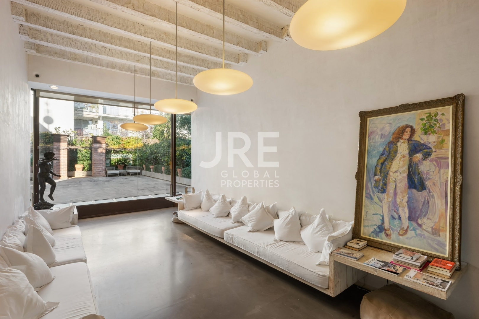 Private Terrace Mansion - Photo 11 | JRE Global Properties