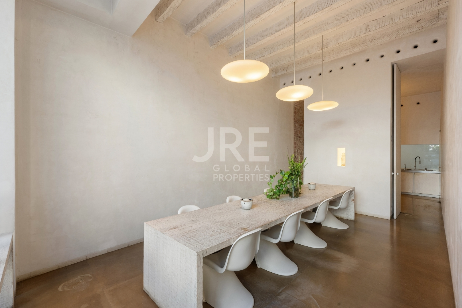 Private Terrace Mansion - Photo 8 | JRE Global Properties