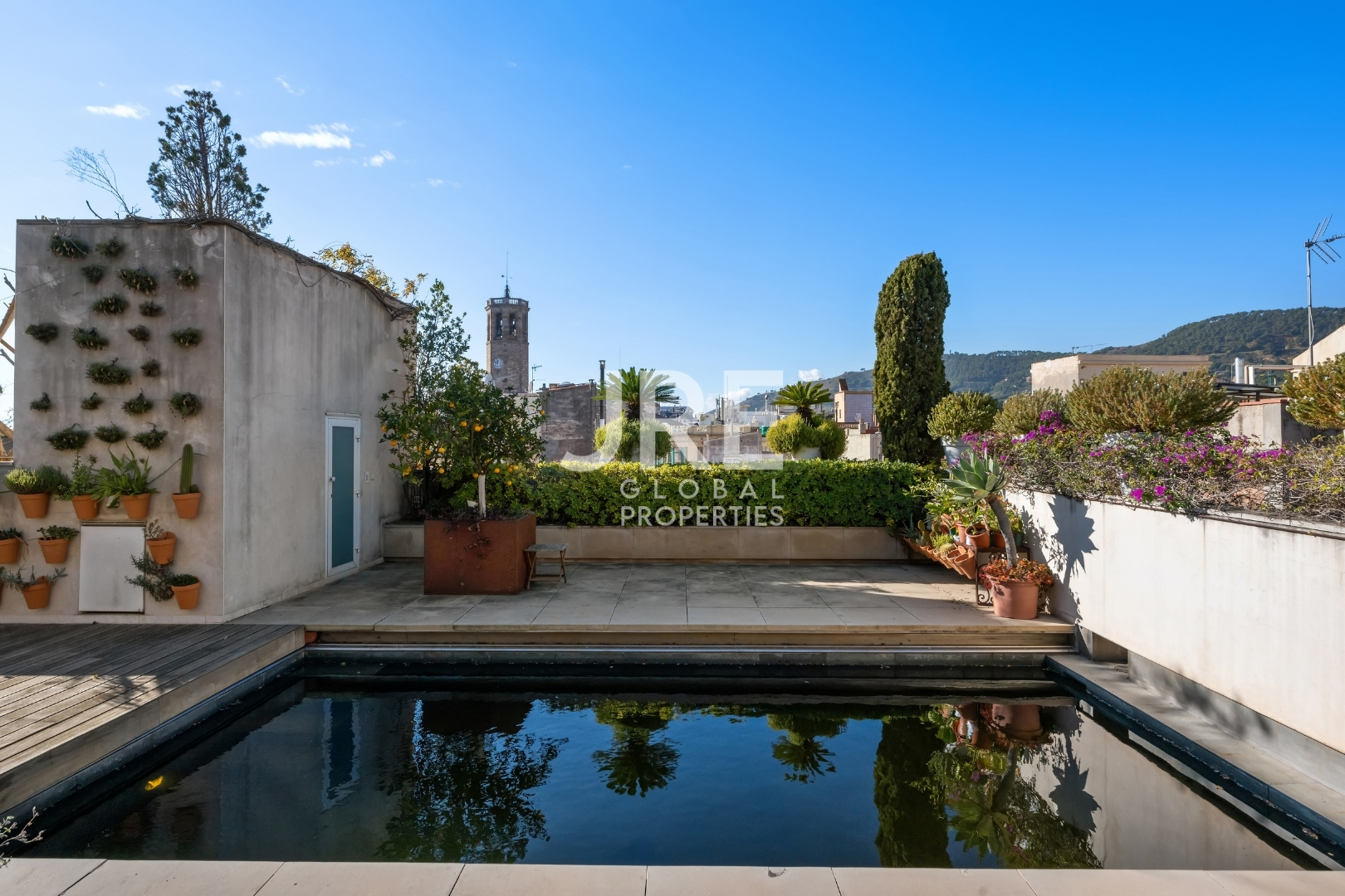 Private Terrace Mansion - Photo 14 | JRE Global Properties