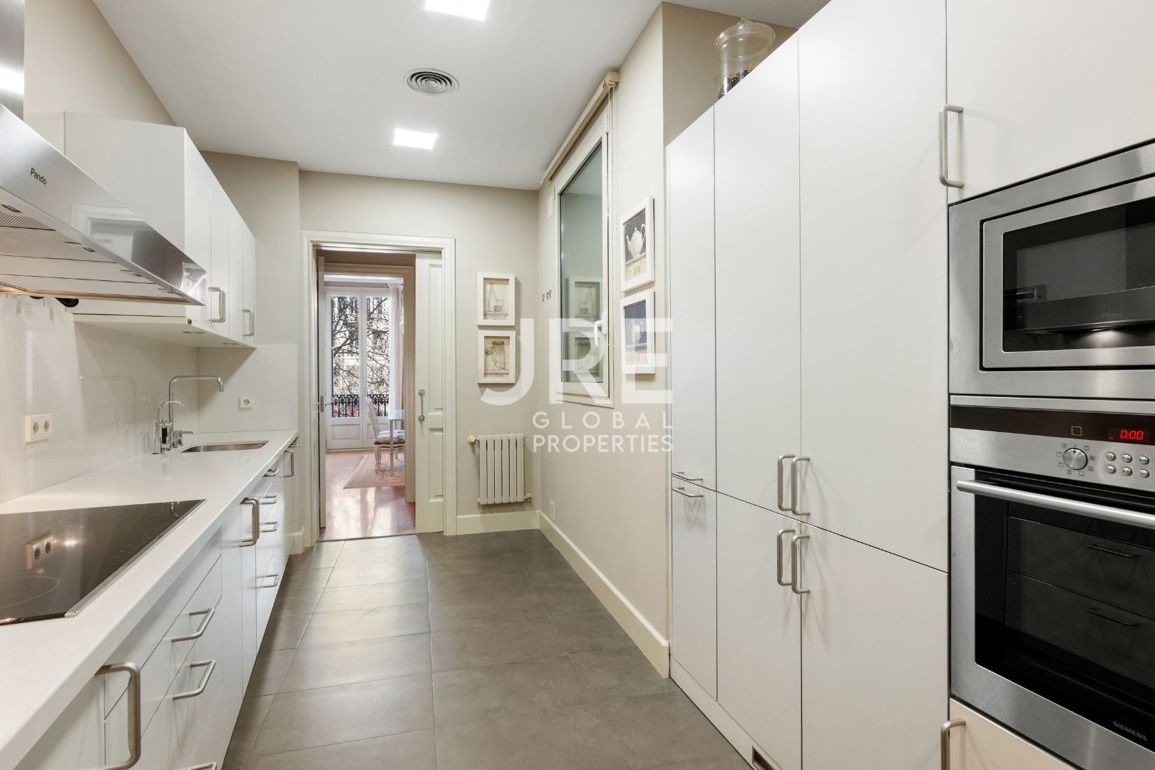 Luxury Apartment Passeig de Gràcia - Photo 15 | JRE Global Properties