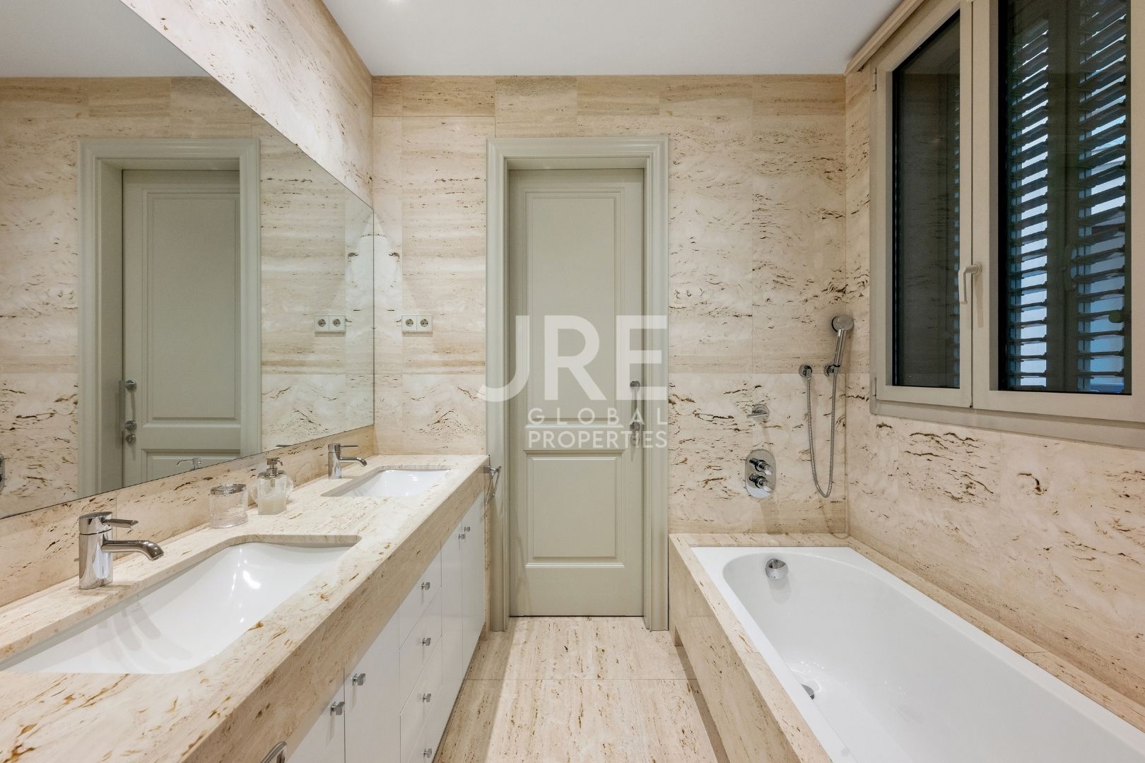 Luxury Apartment Passeig de Gràcia - Photo 19 | JRE Global Properties