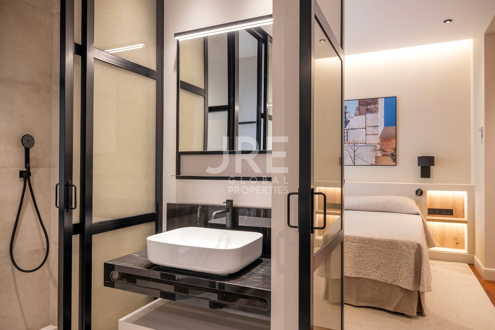 Luxury Apartment on Paseo de Gracia - Photo 8 | JRE Global Properties