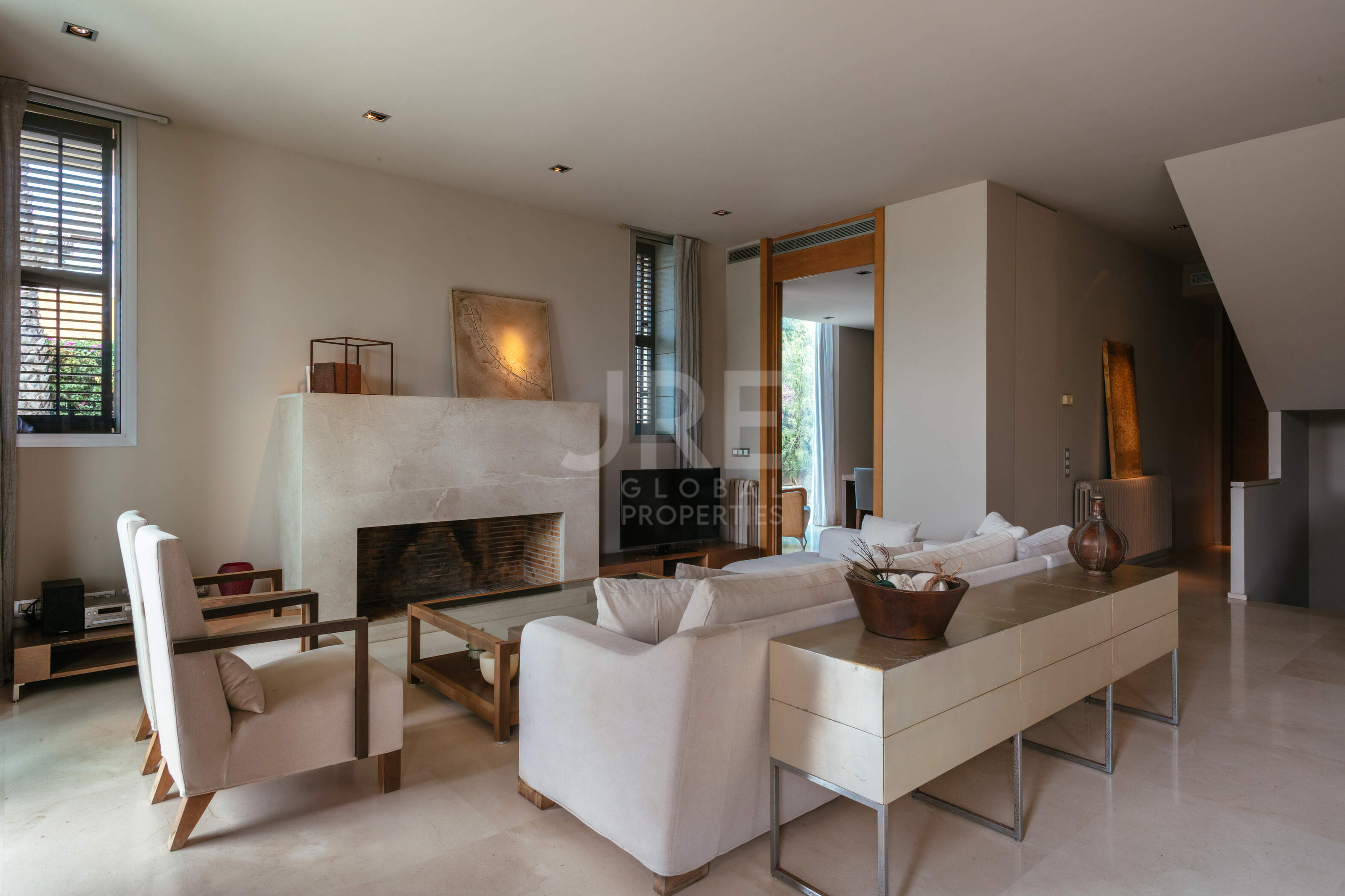 House of the Dunes - Photo 5 | JRE Global Properties