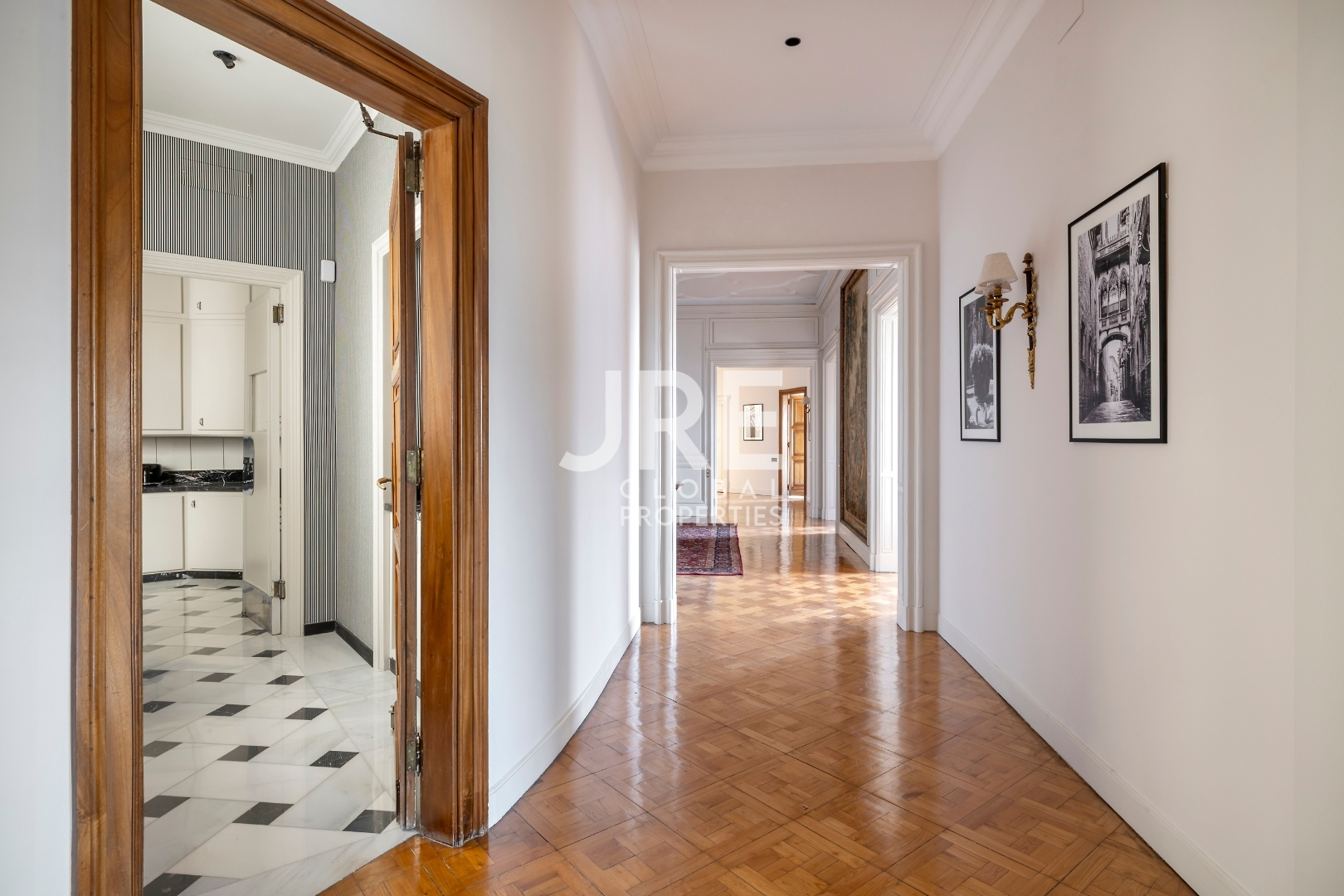 Luxury Apartment on Paseo de Gracia - Photo 21 | JRE Global Properties