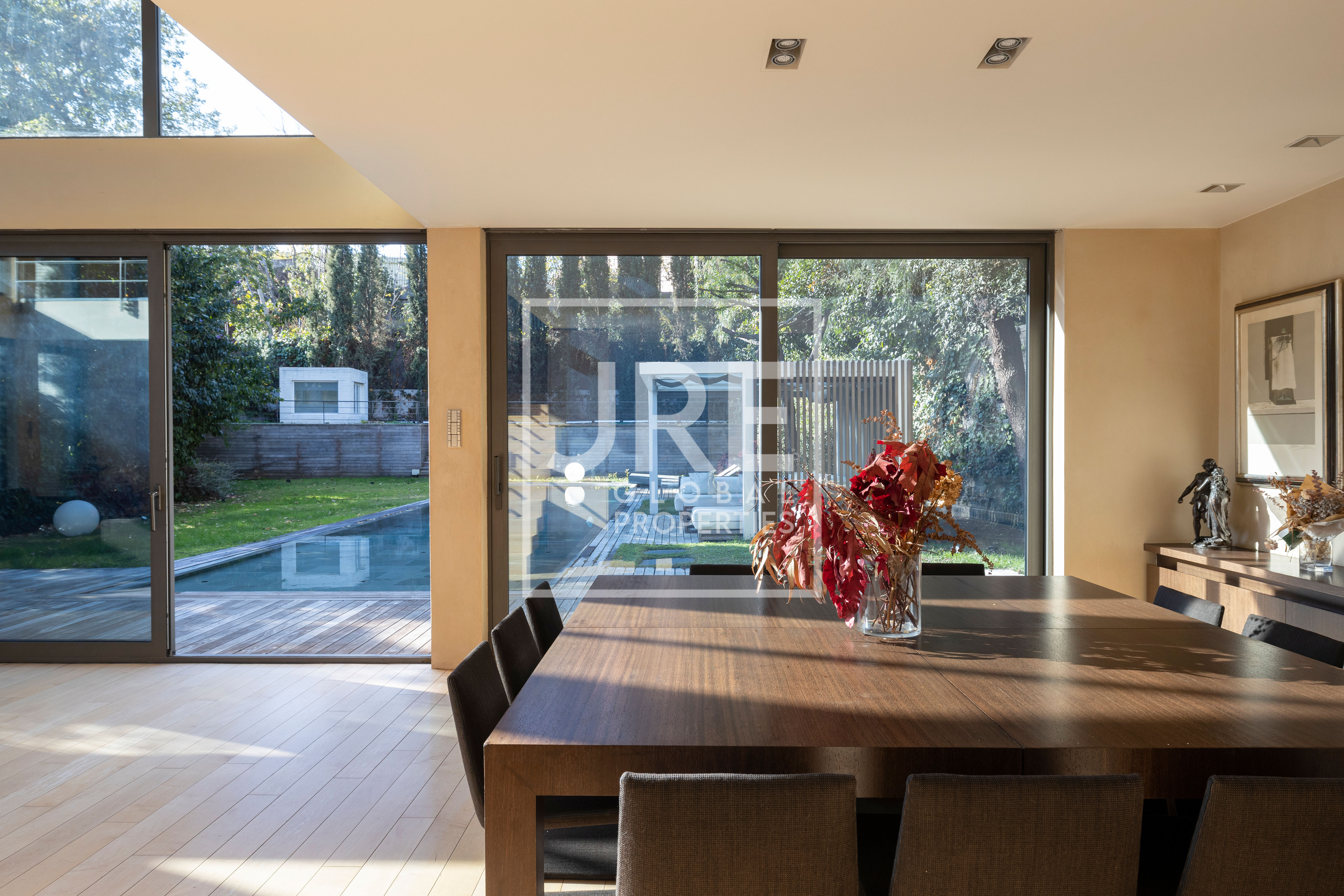 House Tibidabo - Photo 4 | JRE Global Properties