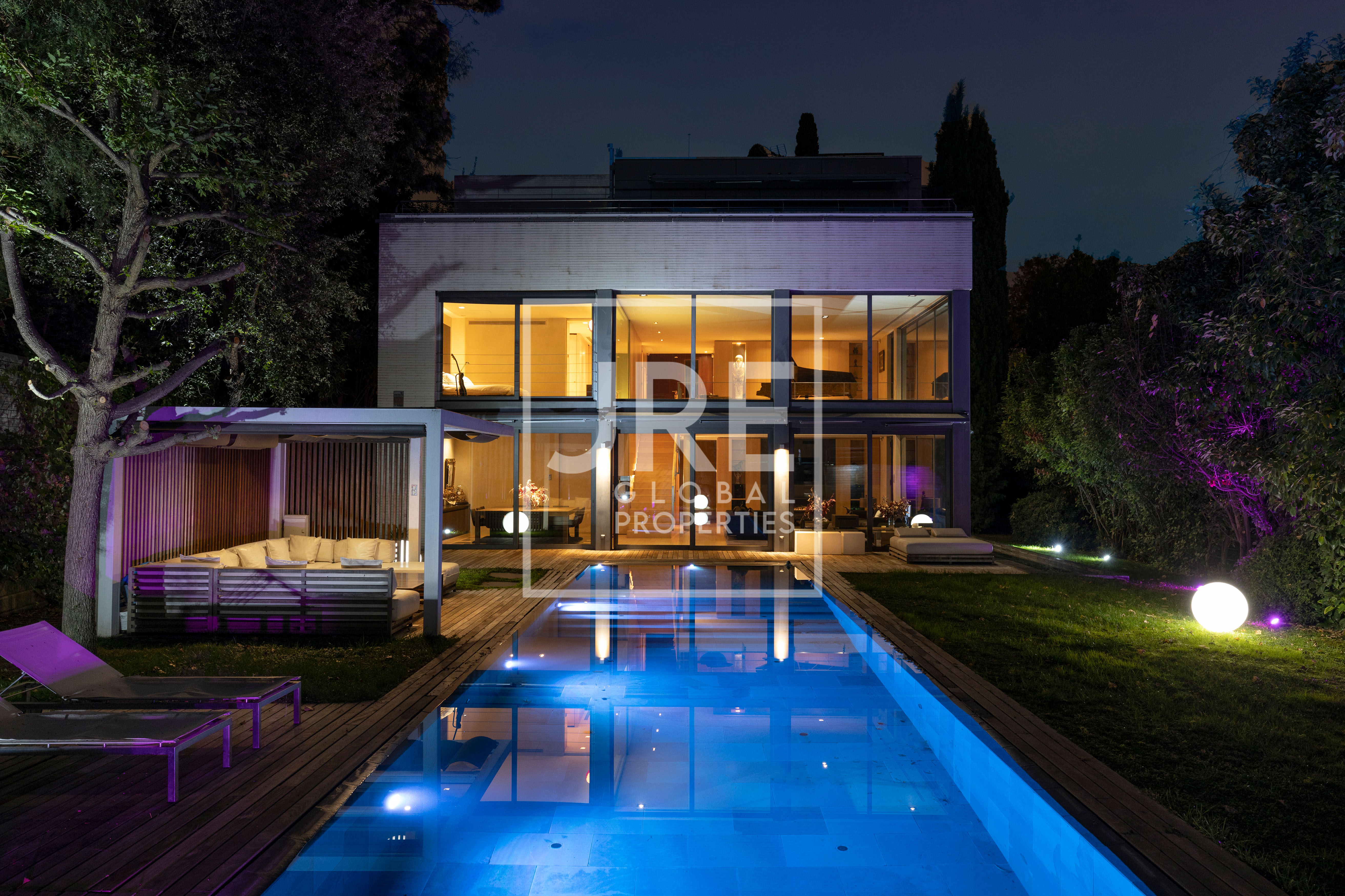 House Tibidabo - Photo 18 | JRE Global Properties