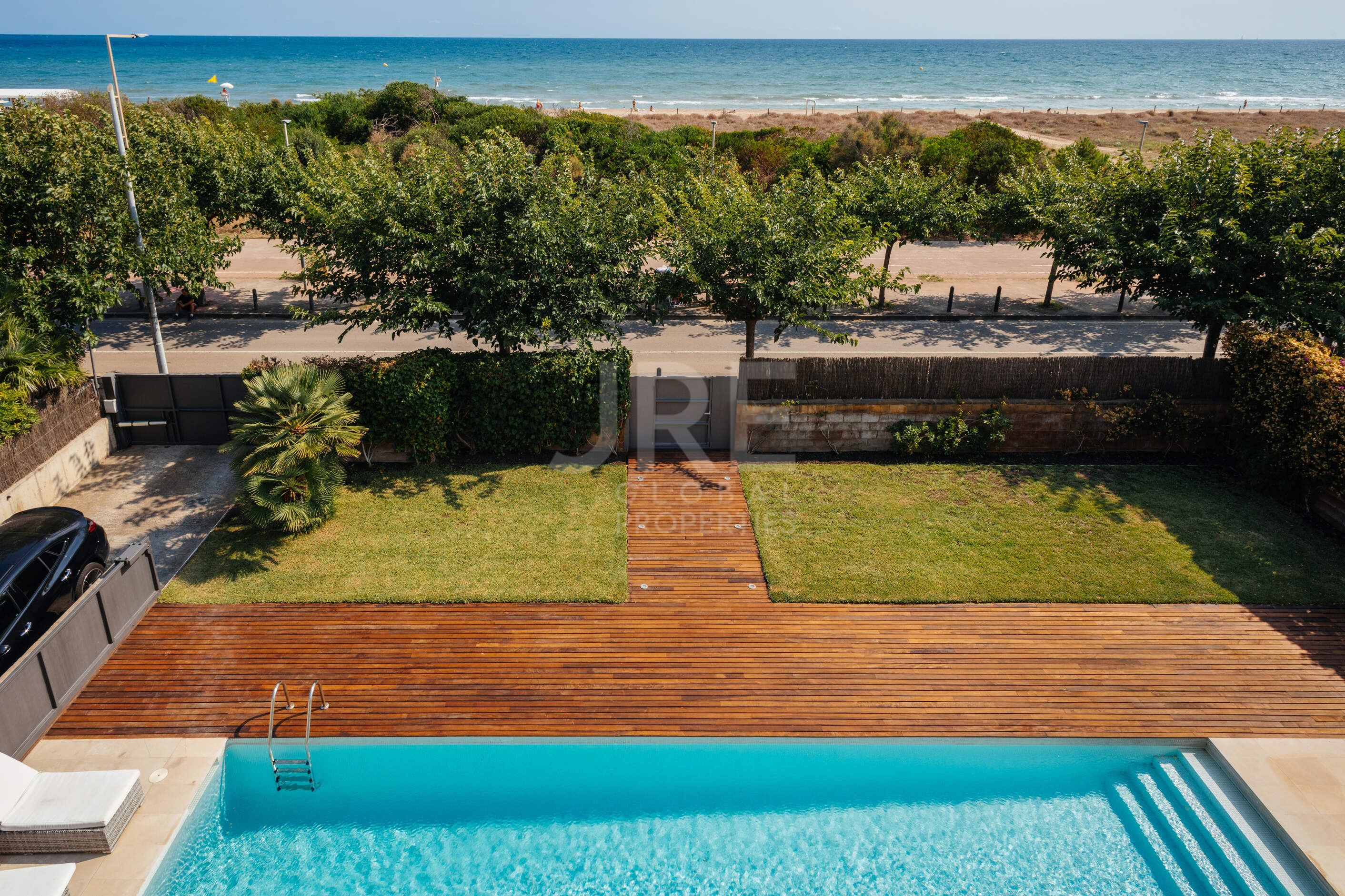 House of the Dunes - Photo 19 | JRE Global Properties