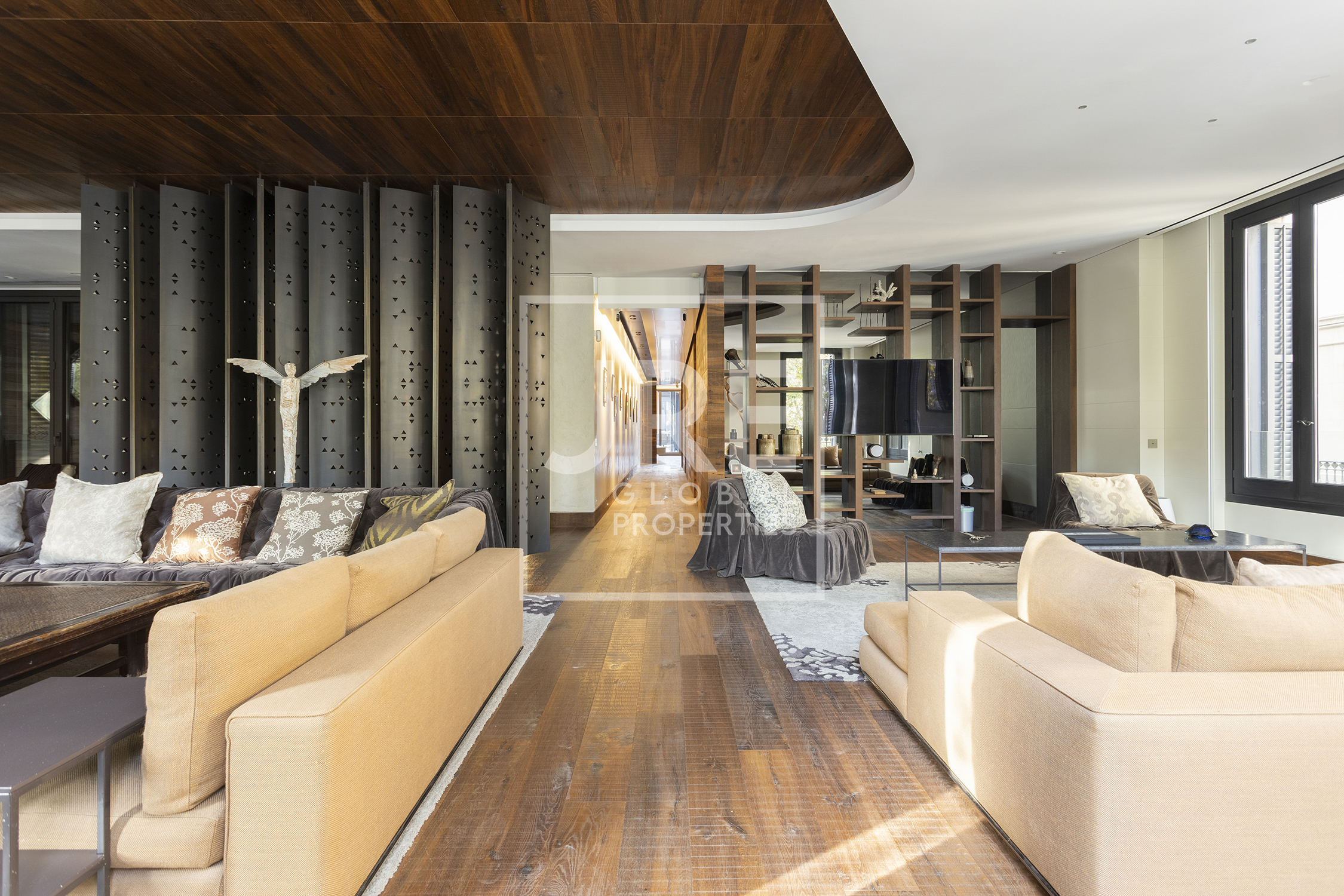 The Urban Sanctuary - Photo 8 | JRE Global Properties
