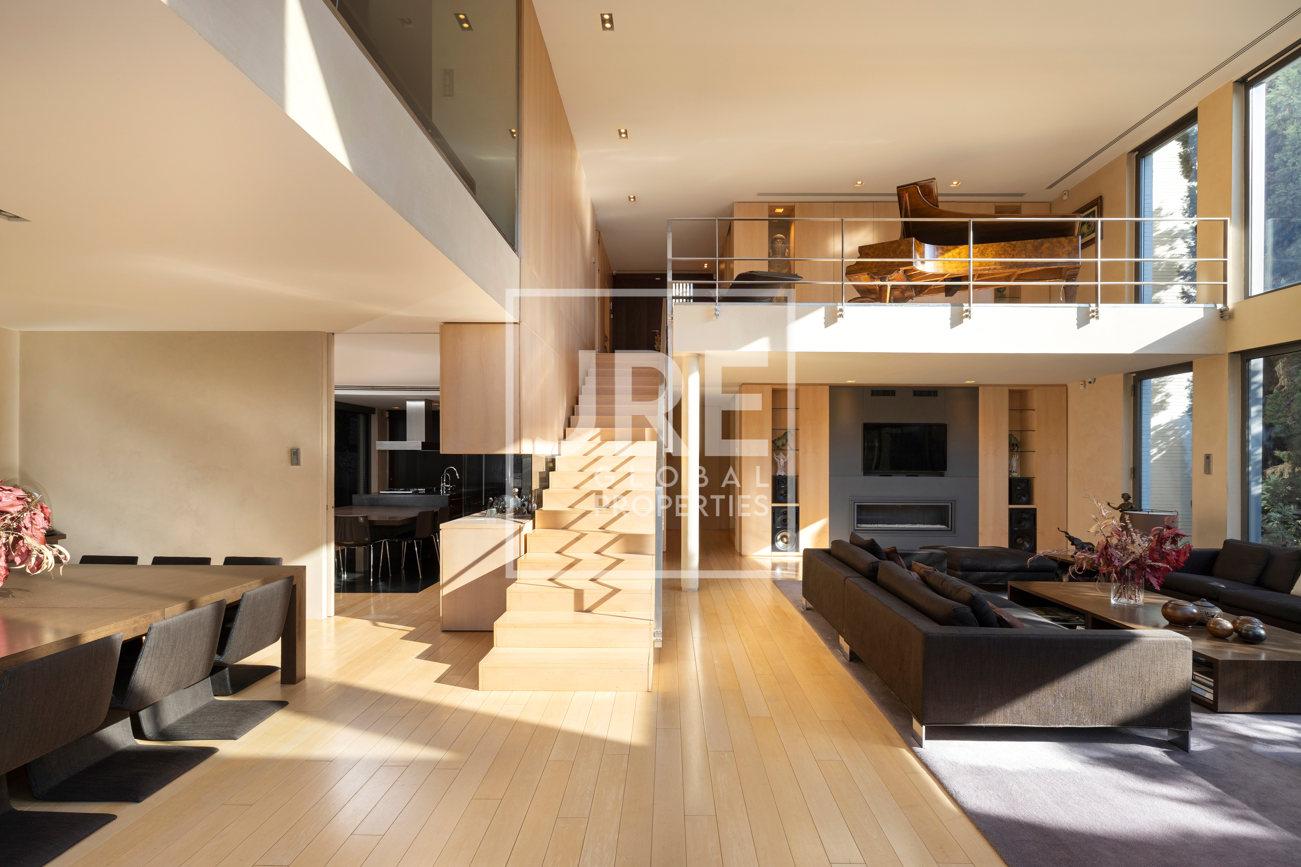 House Tibidabo - Photo 5 | JRE Global Properties