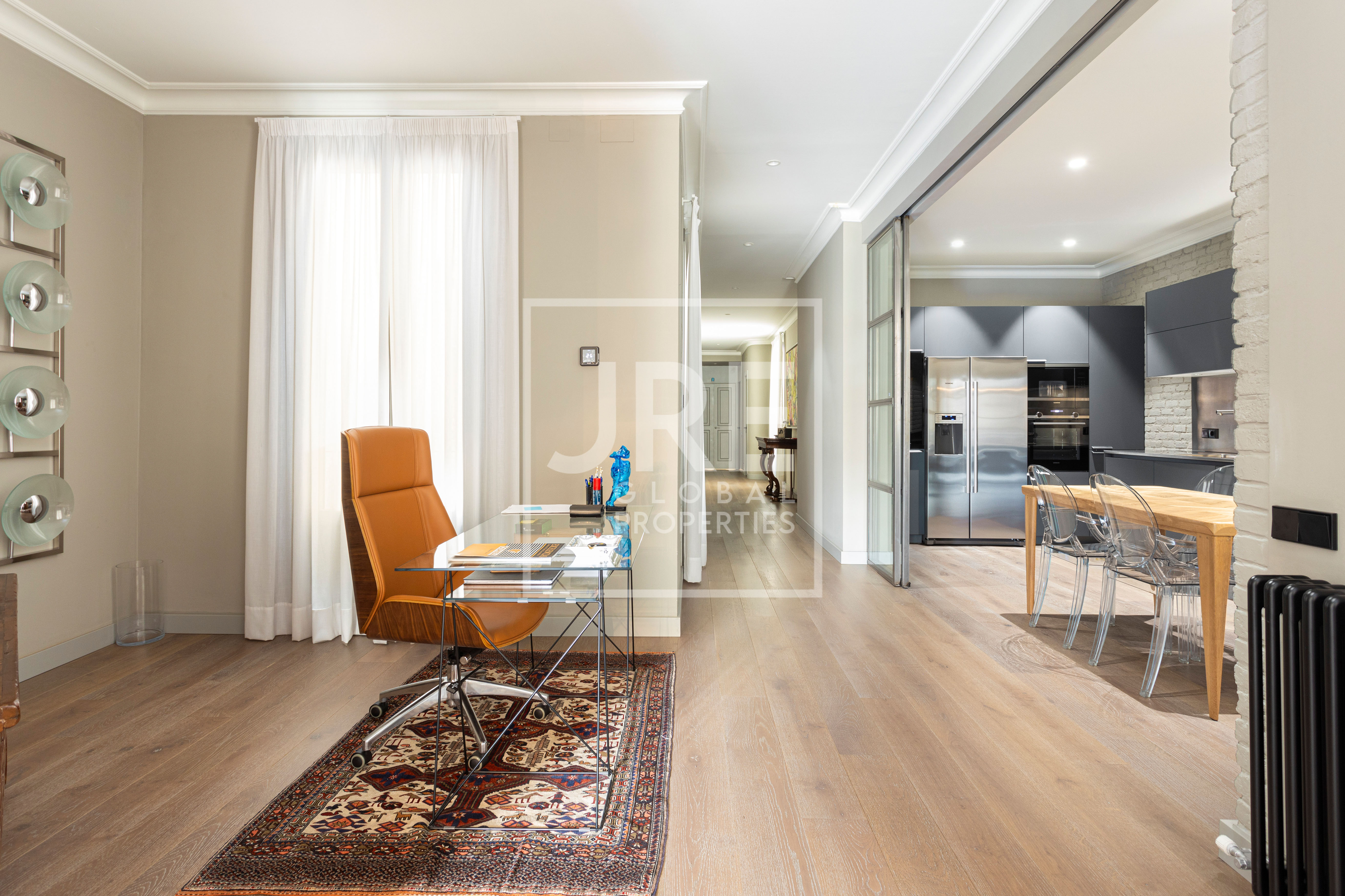 Rambla Catalunya Property - Photo 4 | JRE Global Properties