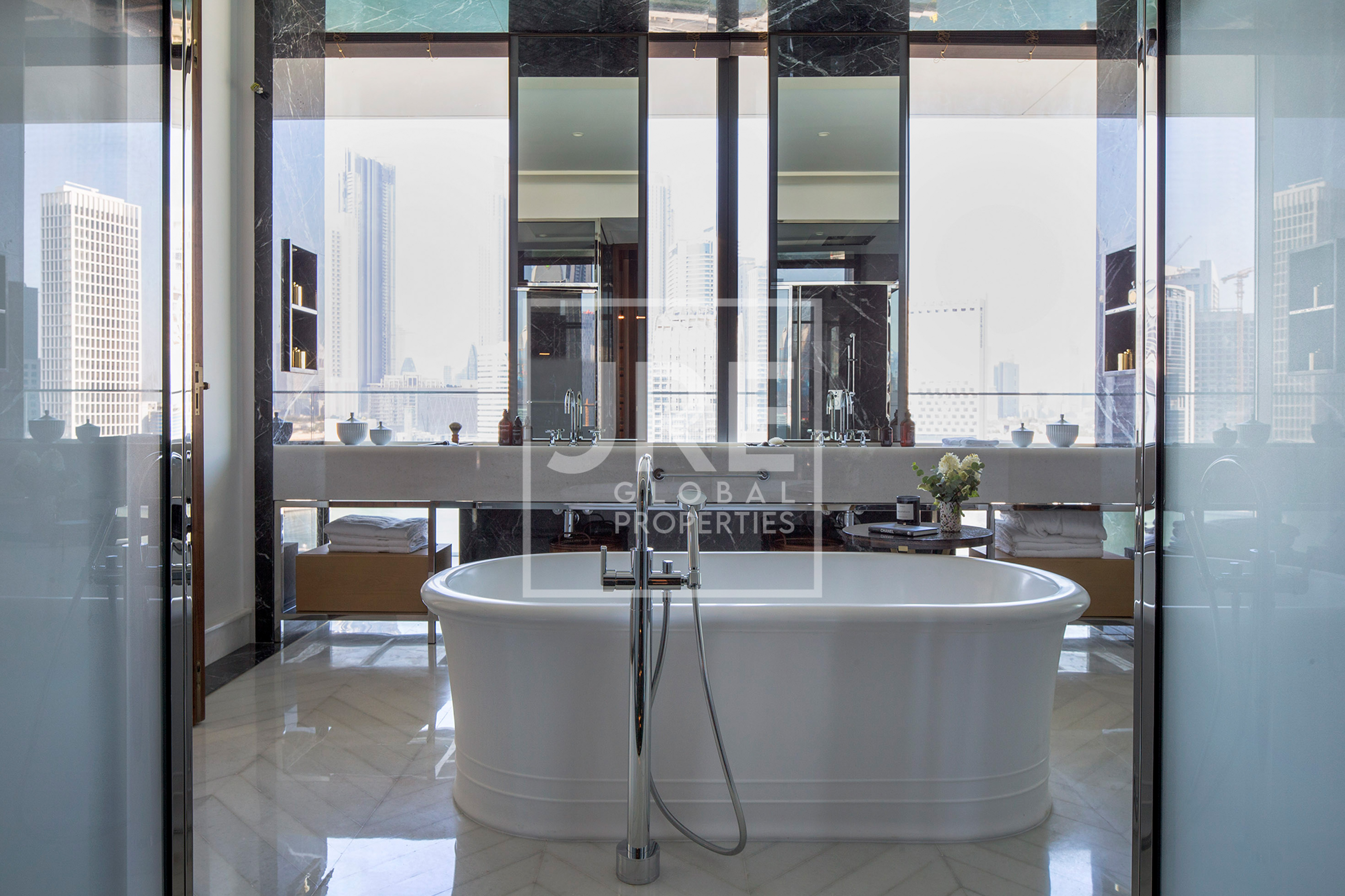 The LANA Residences - Photo 18 | JRE Global Properties