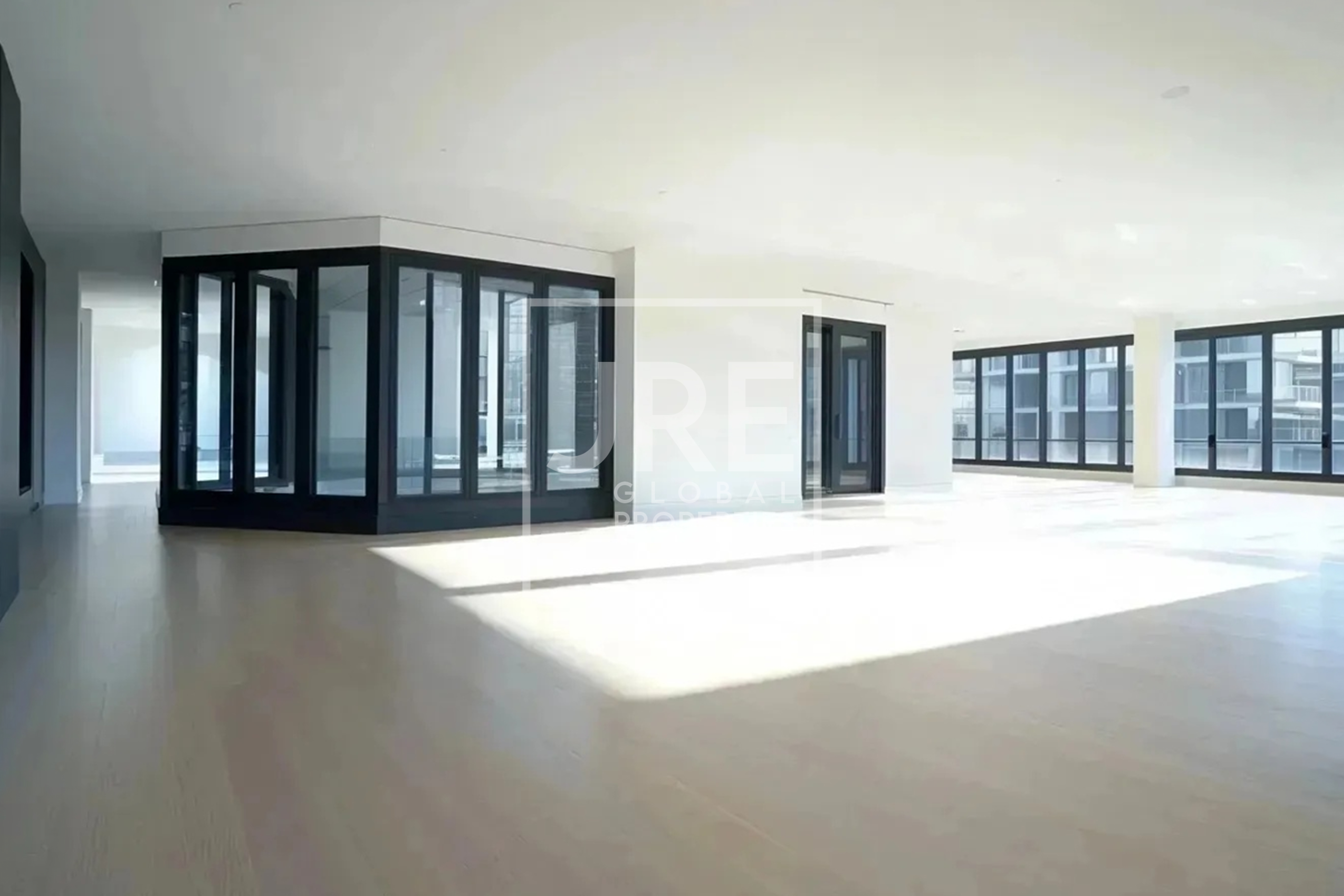 Paseo de Gracia Pearl - Photo 7 | JRE Global Properties