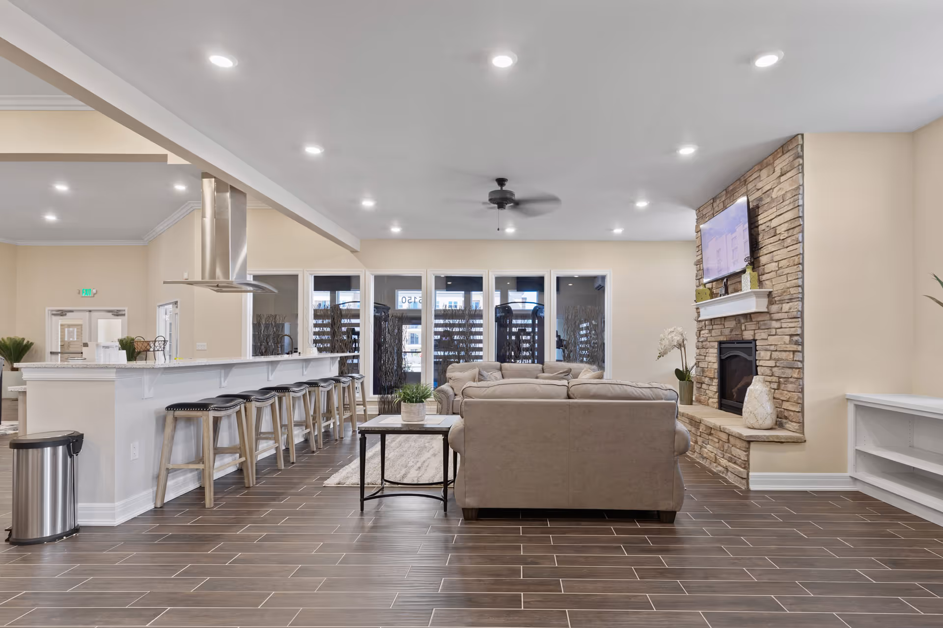 Clubhouse - Lounge 2