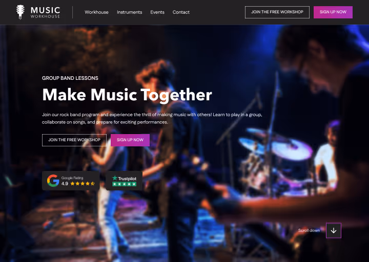 Blurry image of a rock band playing on stage with text promoting group band lessons at Music Workhouse. - Muserna