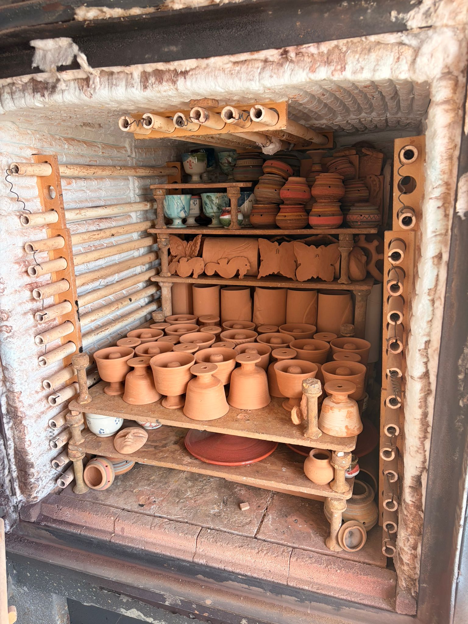 Ceramiche realizzate durante una delle attività sul territorio