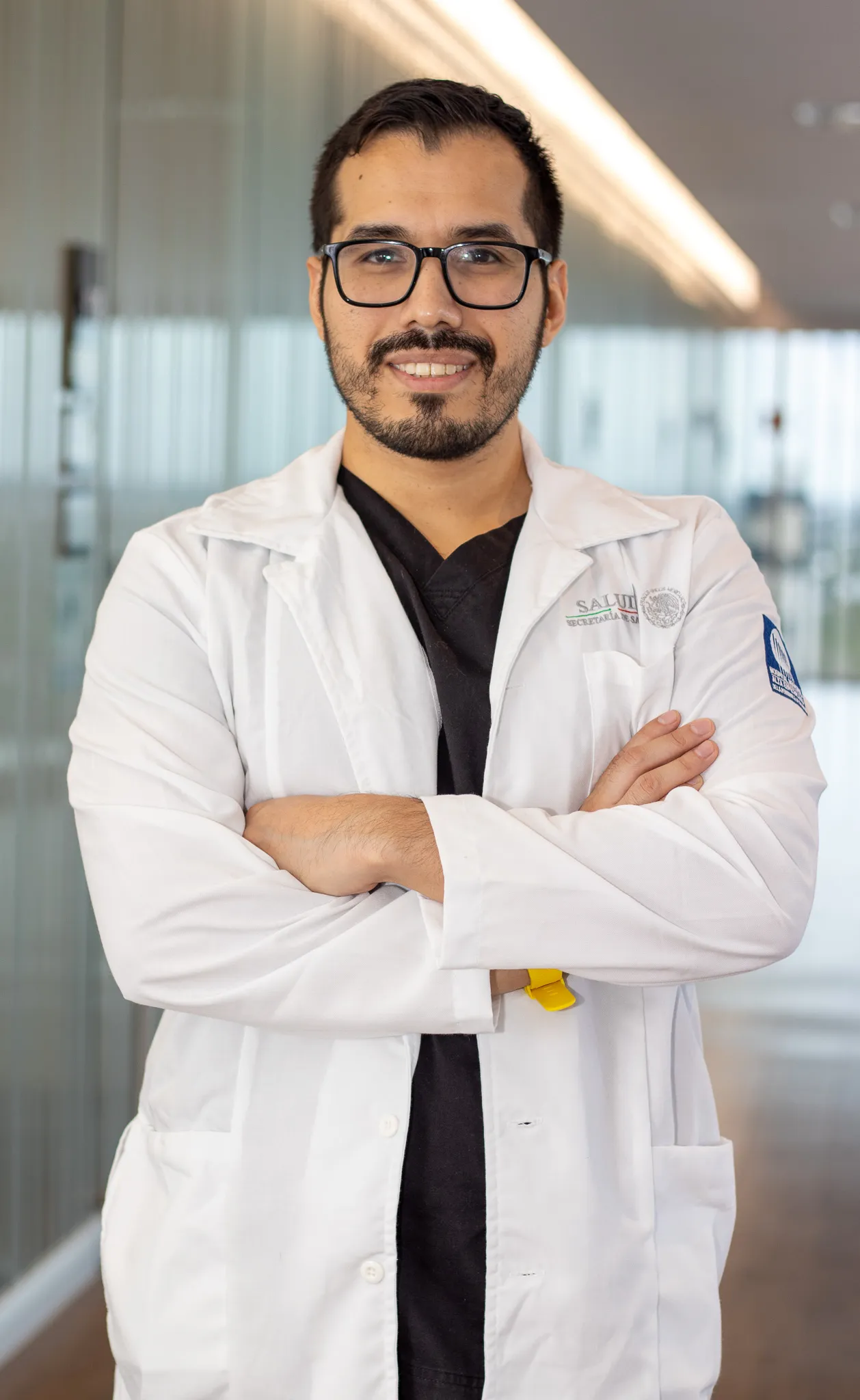 Dr. Benjamin Gonzalez - Experto en cirugía