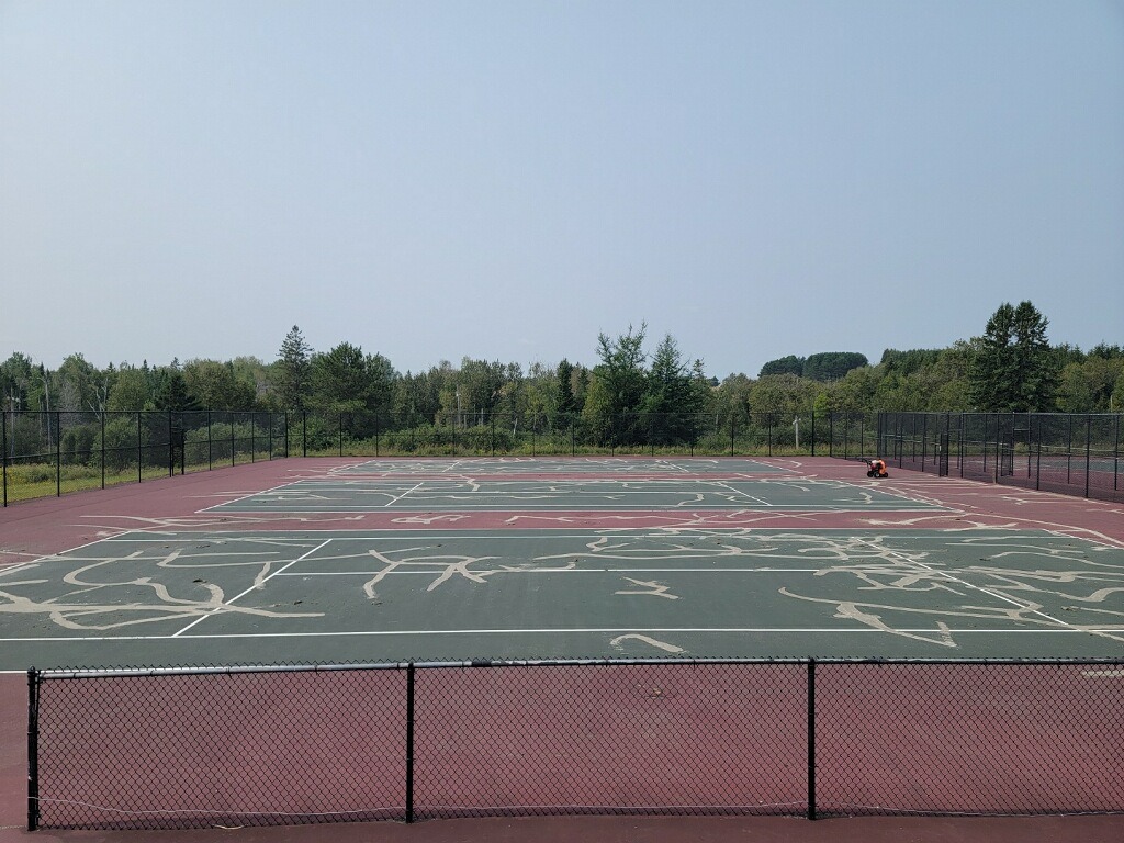 Outdoor Tennis Courts