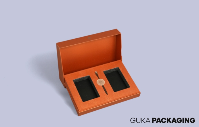 Clamshell Rigid Box