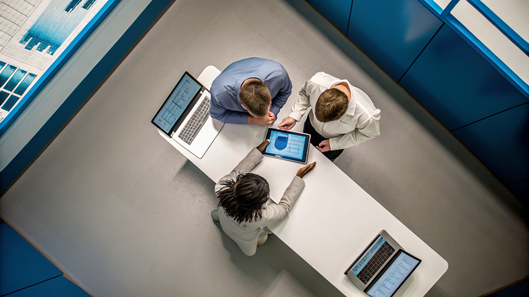 Compliance Officers Utilizing EDC Software Compliance Officers Utilizing EDC Software