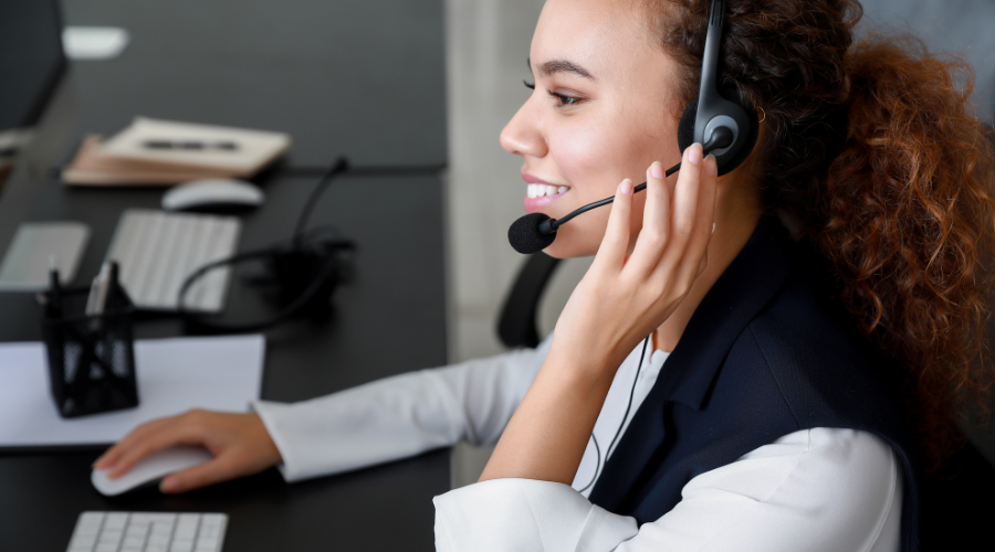 Call centre lady on phone