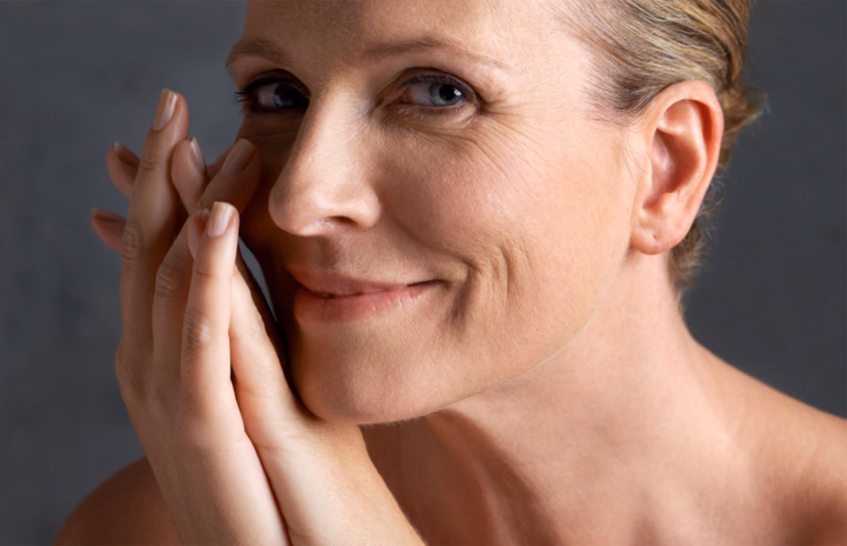 Aging Gracefully vs. Fighting Age: How to Choose Your Skincare Philosophy