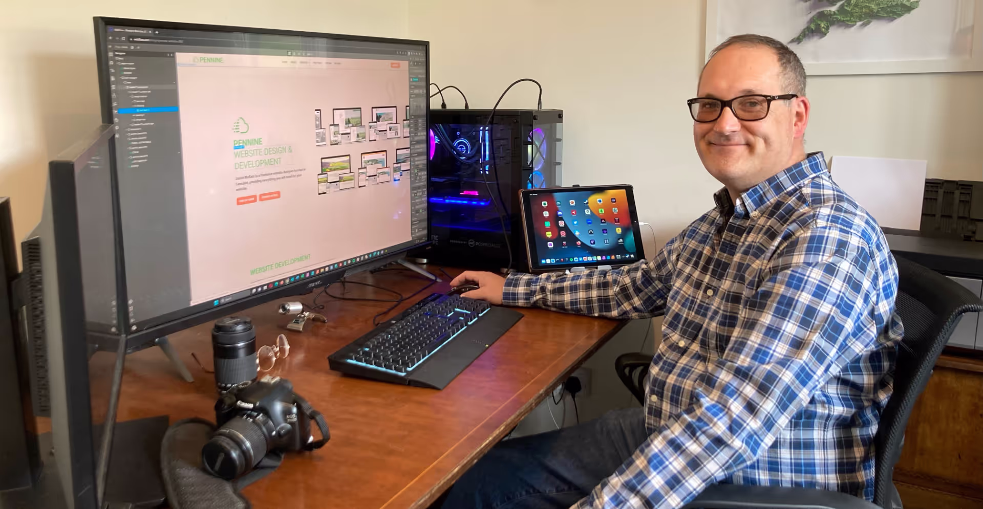 Jamie McBain at his desktop