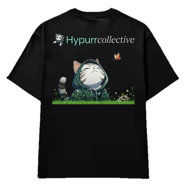 Tee: cat in the grass with a butterfly