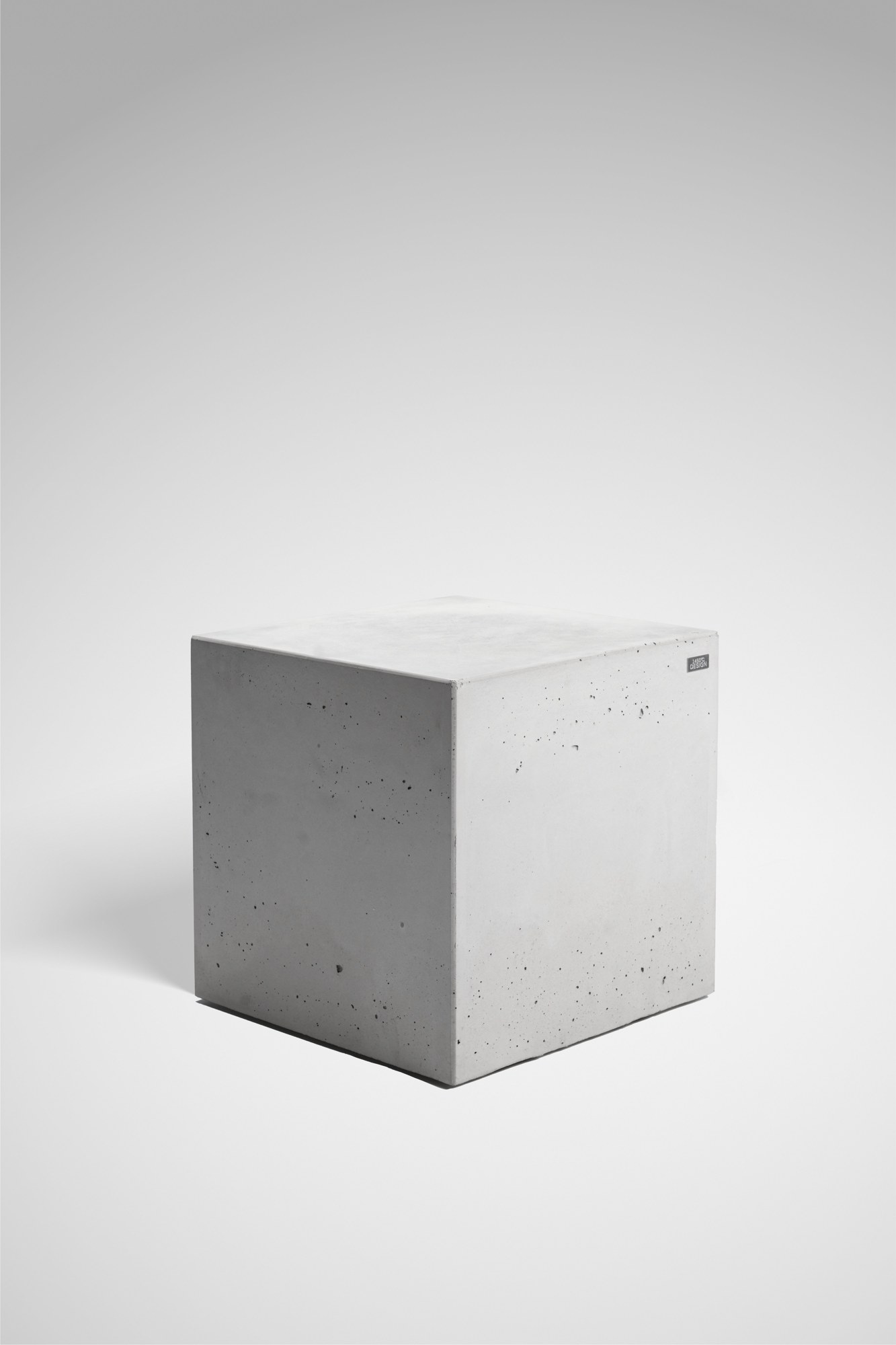 SOLO – Betonwürfel