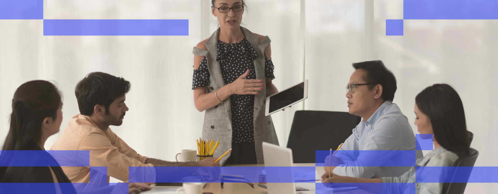 9 Omnichannel Strategies For Contact Centers That Leaders Should Prioritize