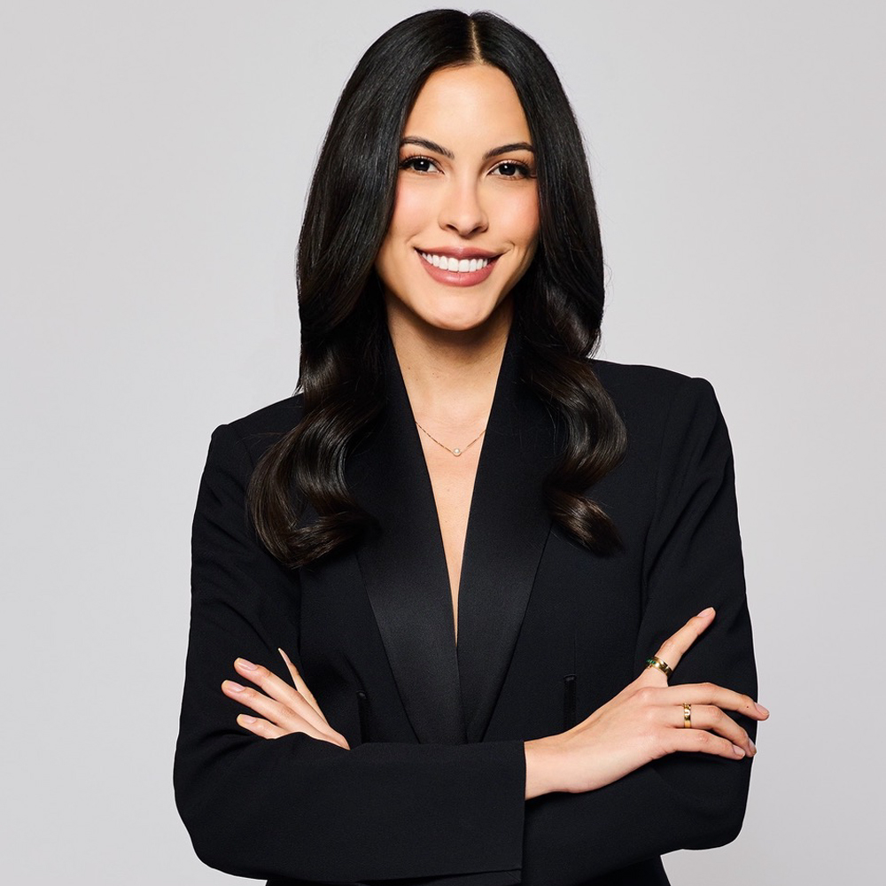 Full colour headshot of Camila Gonzalez.