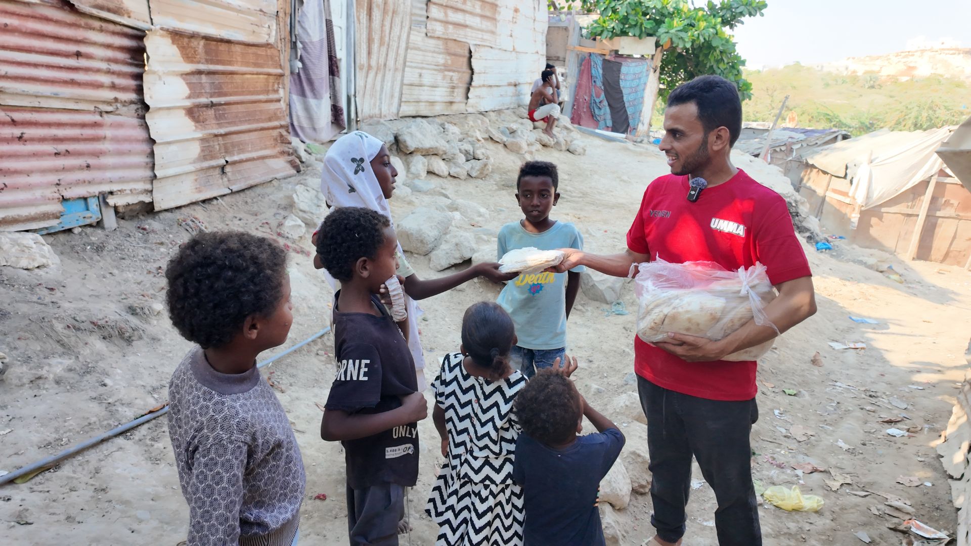 Umma Foundation delivering humanitarian food aid to families in need.