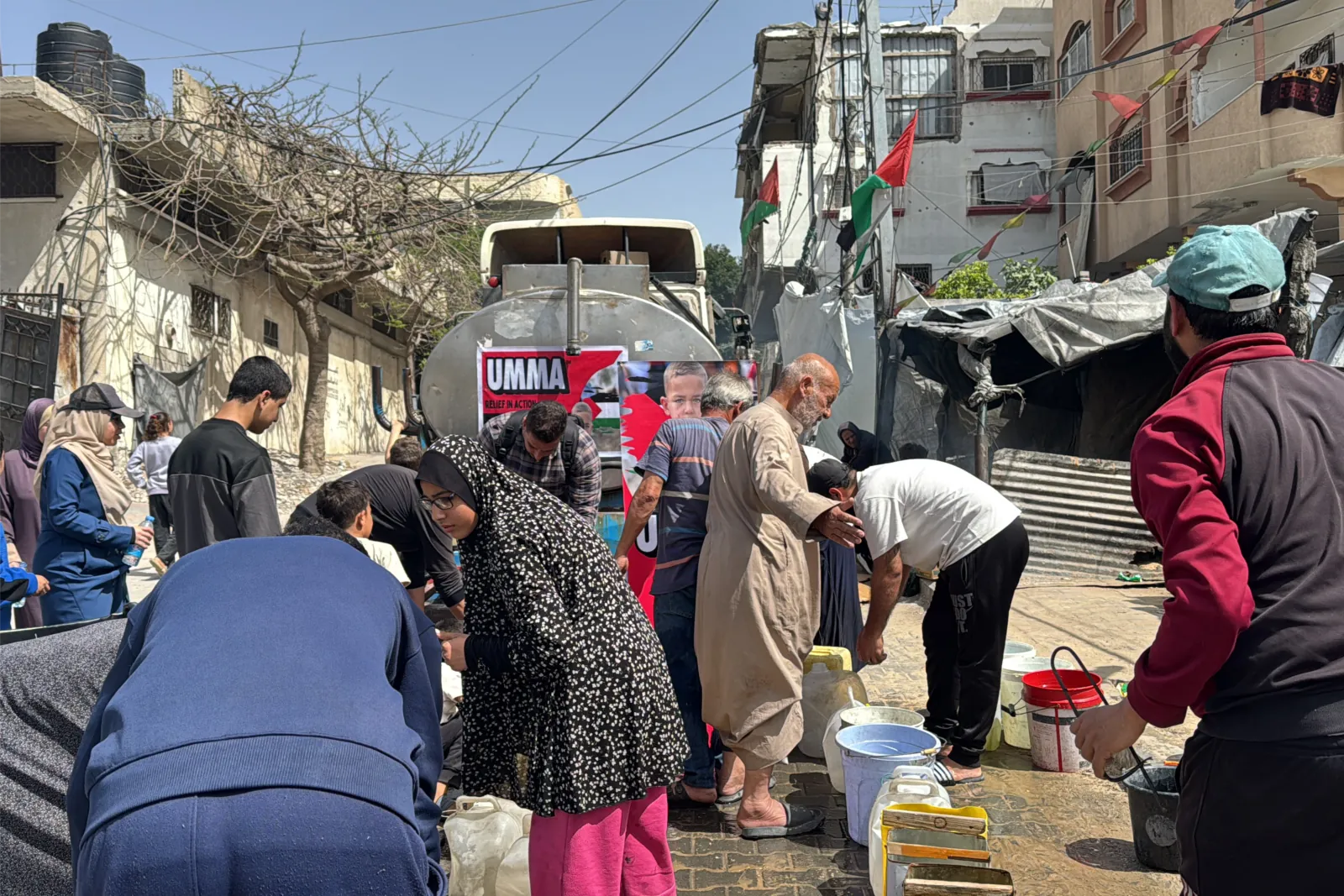 UMMA clean water distribution in Gaza