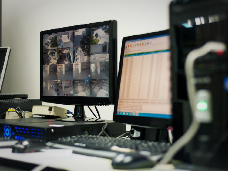 Matériels informatiques de surveillance