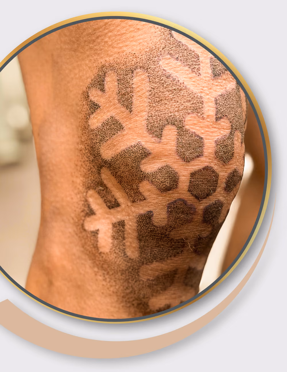 Dotwork Tattoo Mandala aus feinen Punkten, Tattoo Studio Aachen