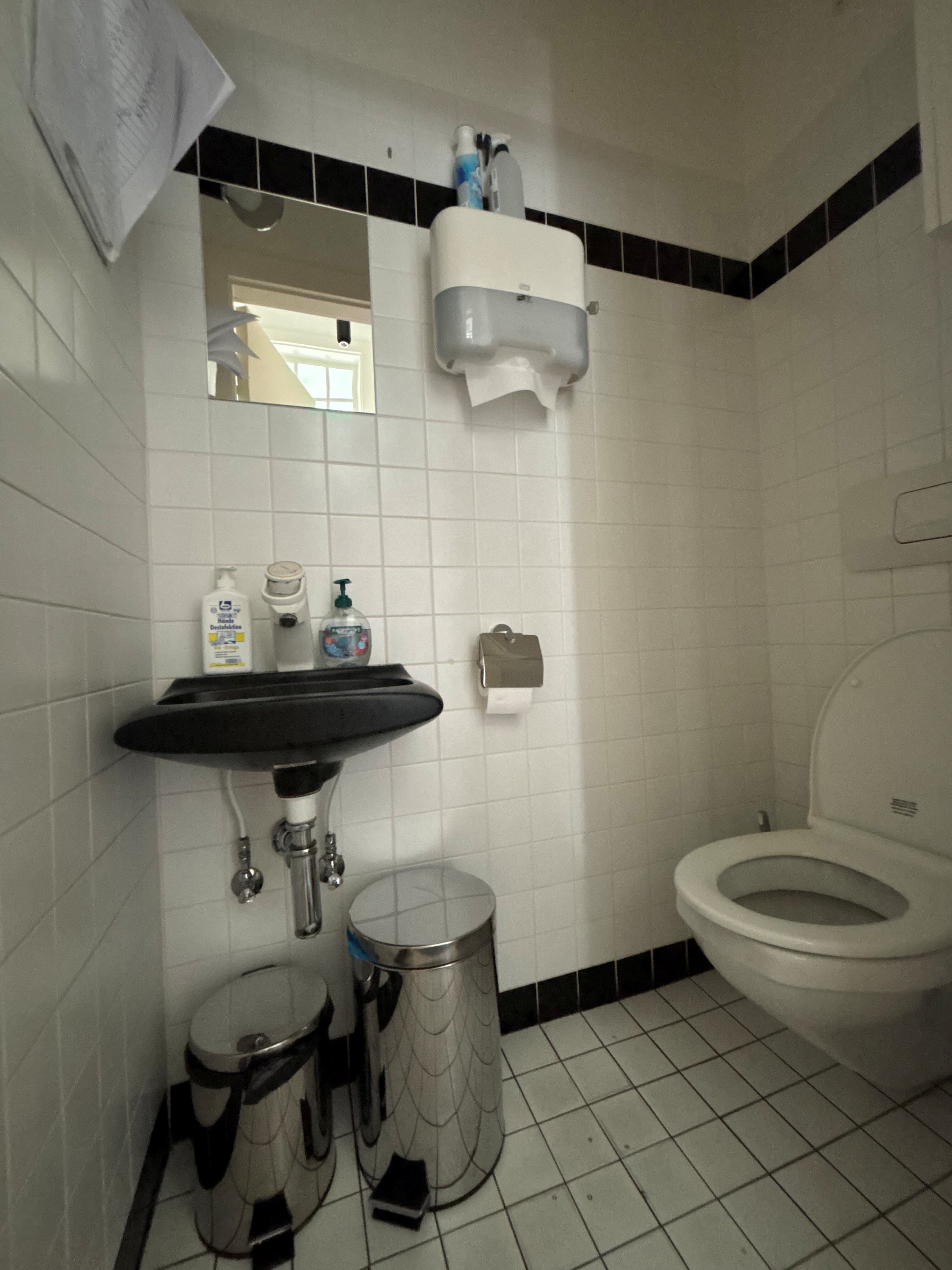 Ordinations- bzw. Büroräumlichkeiten in Altvilla