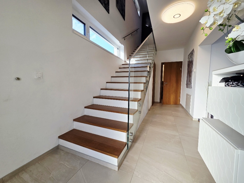 Perfektes Eckreihenhaus in Top-Lage in Kalsdorf bei Graz