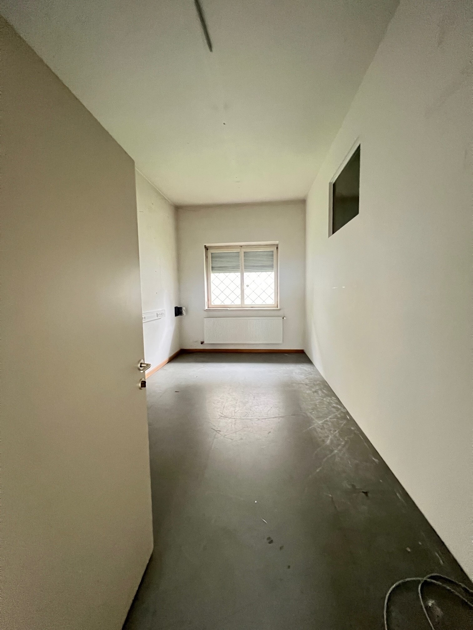 Gewerbeobjekt in St.-Peter mit Büro- und Hallenflächen