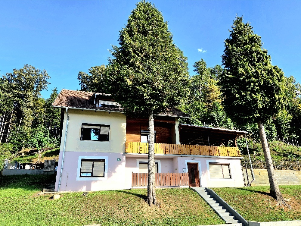 Traumhaftes Familienhaus in Sankt Georgen – 8 Zimmer, Garten, Terrasse, Top-Ausstattung!